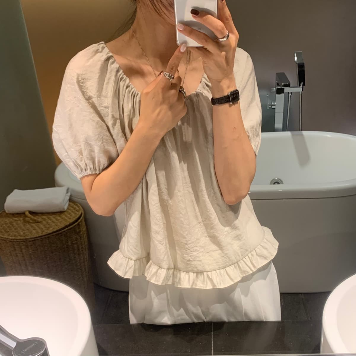 Dual-neck frill blouse - 이미지 8