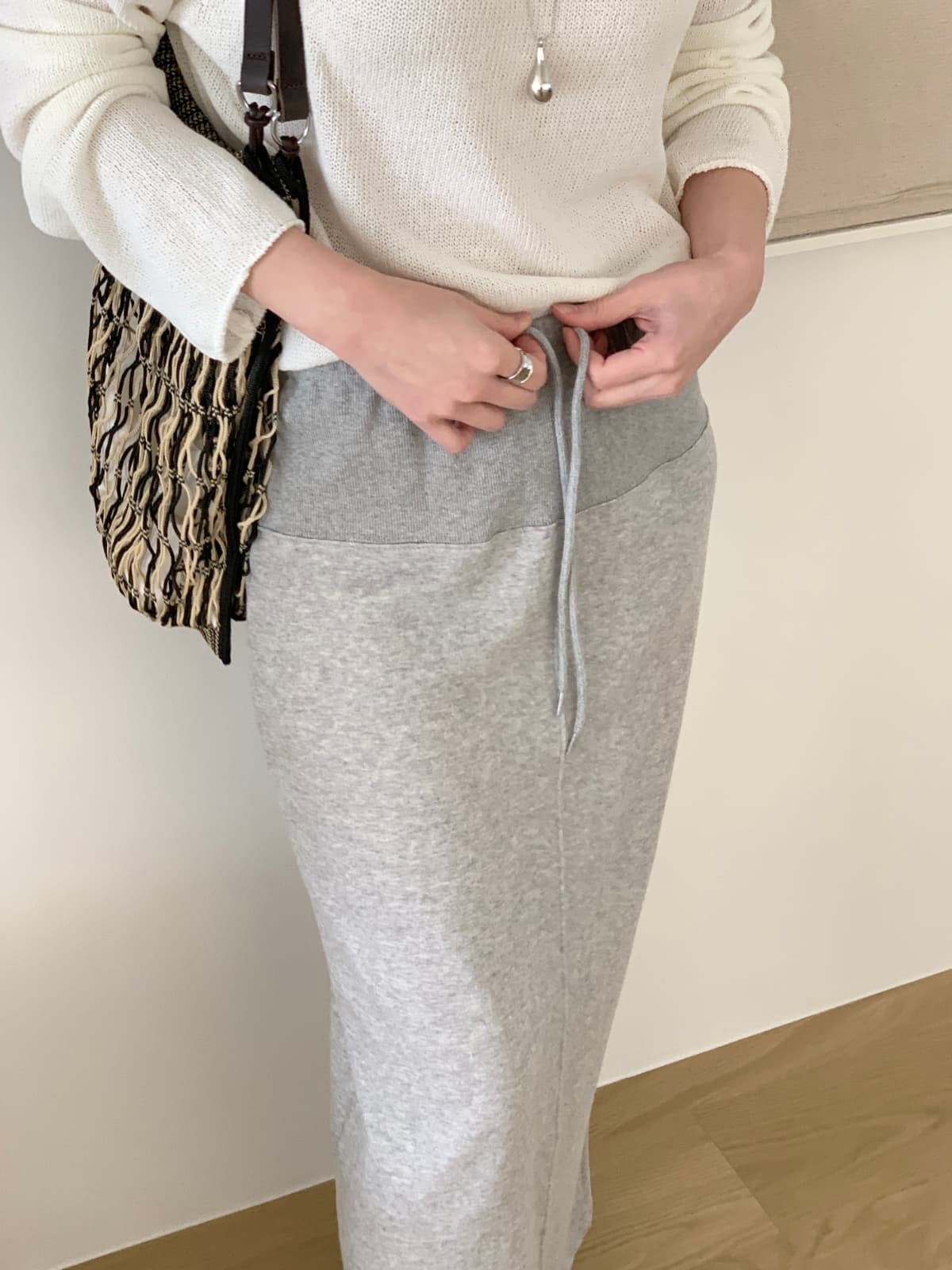 Textured long skirt - 이미지 1