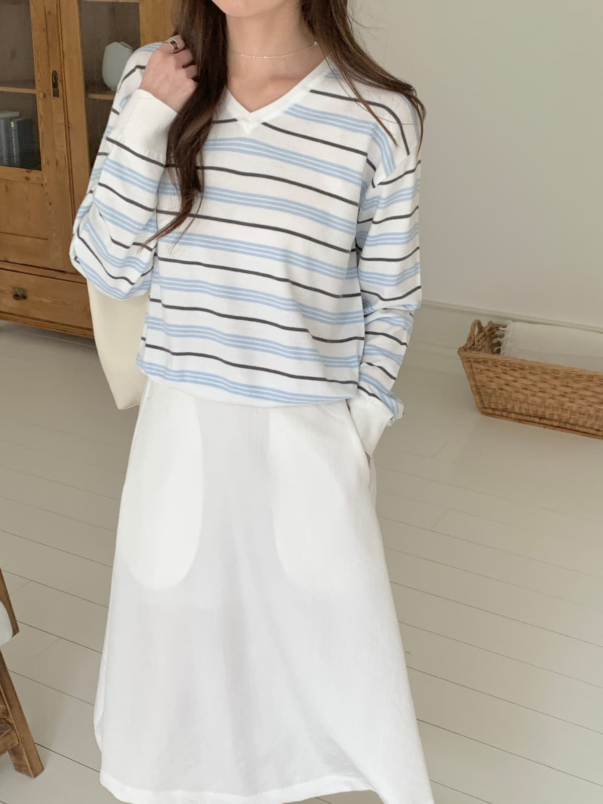 Light V-Singagar Knit - 이미지 1