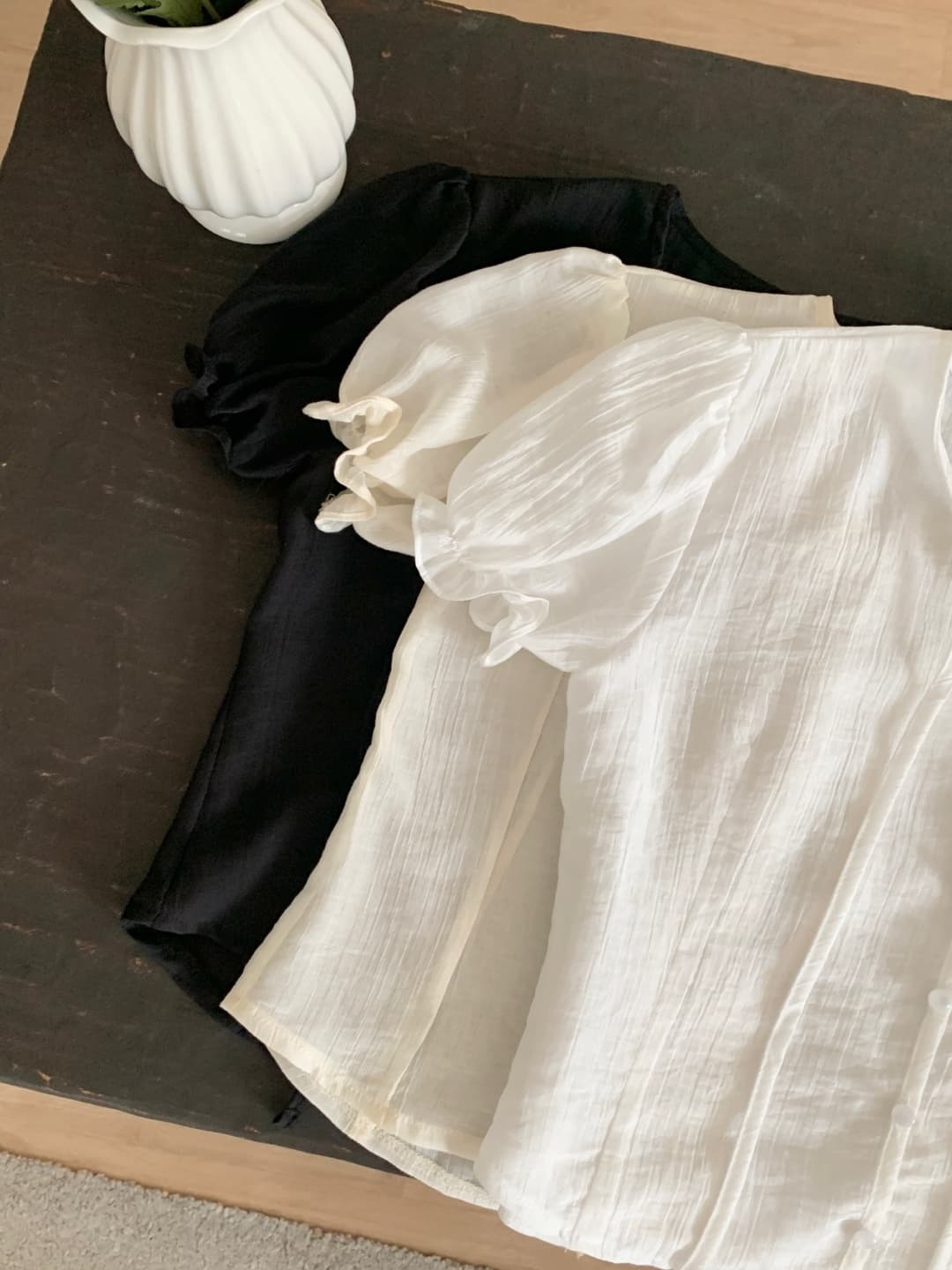 Serin Shirring Blouse - 이미지 14