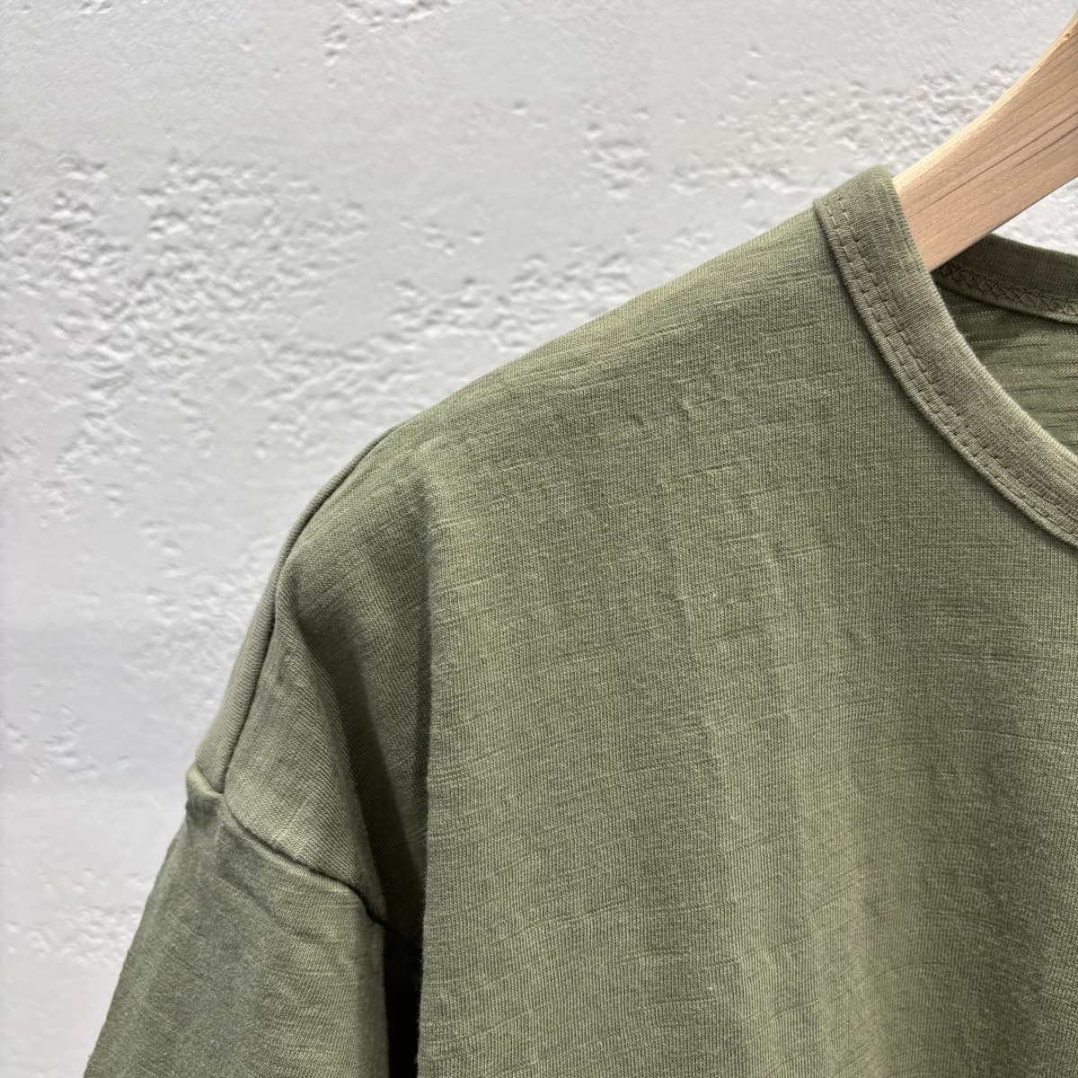 Short-sleeve Henley neck tee - 이미지 10