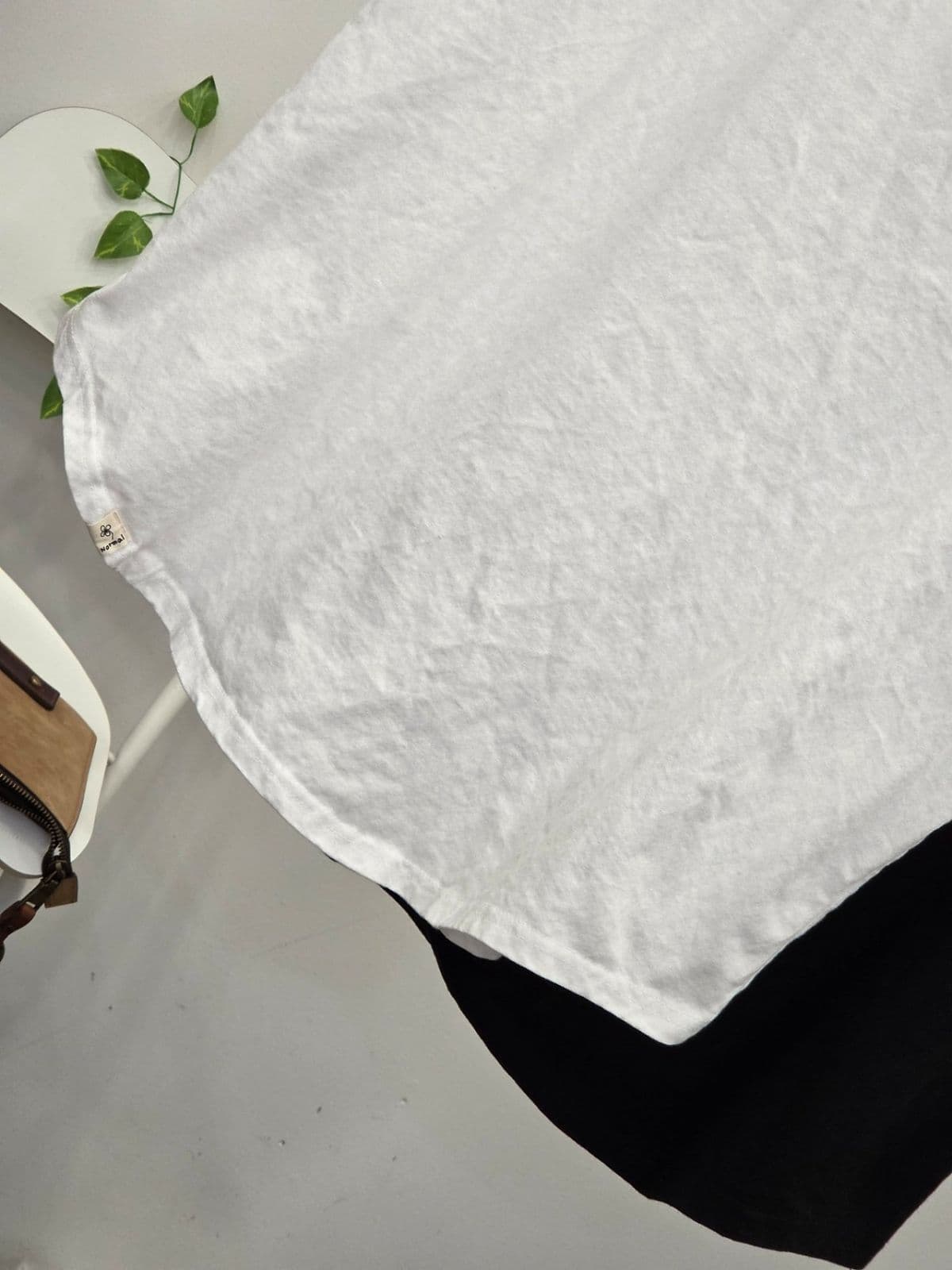 26SS New Arrival) Rounded Sleeveless Top (Free Size 77 Fit) All-season Sleeveless Top, Layering, Basic Sleeveless Top - 이미지 4