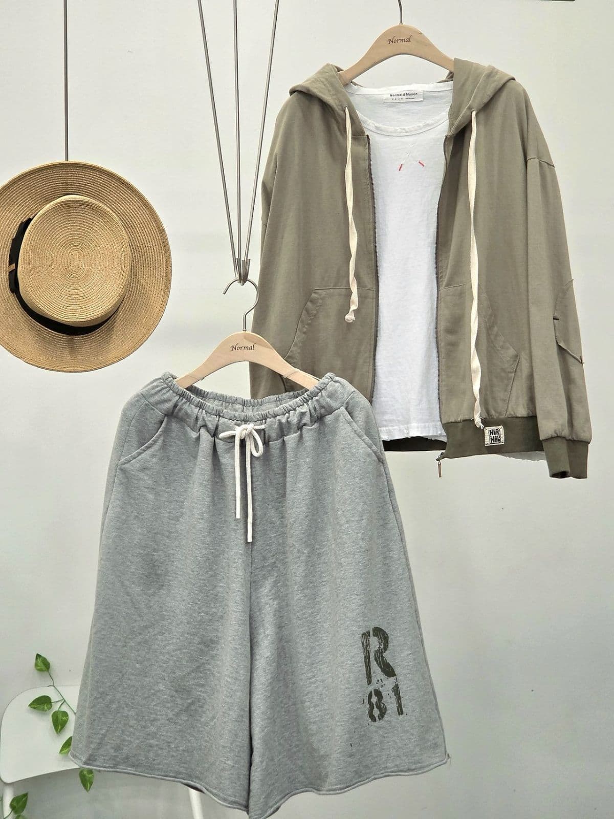 26SS New Arrival) R81 Knee-length Shorts Free Size (Fit 77.5) Track Pants Spring/Summer Shorts - 이미지 13