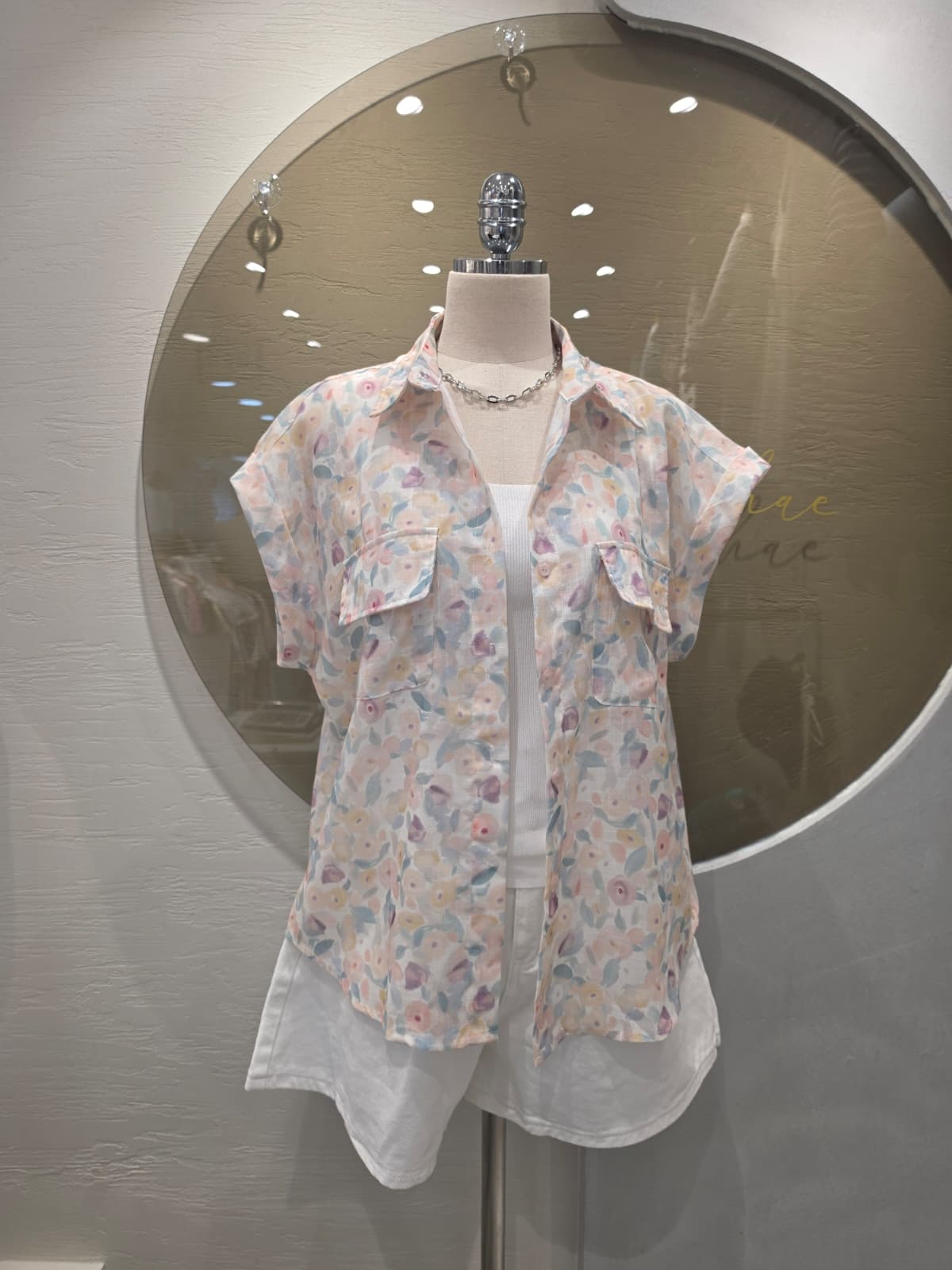 Linen pocket flower shirt - 이미지 1