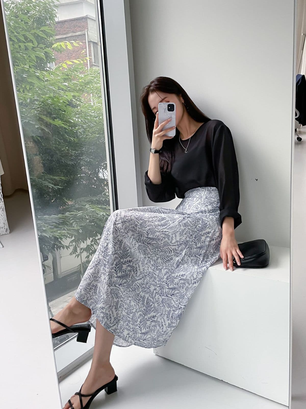 (Sale) Drawing Back Elastic Skirt, Half Skirt, H-line, High-quality material including lining - 이미지 1