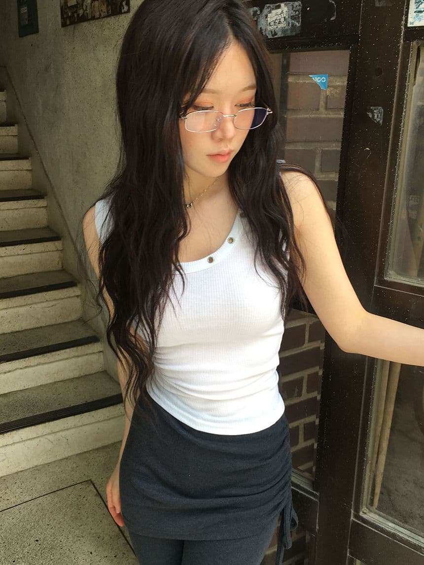 Eyelet sleeveless - 이미지 1