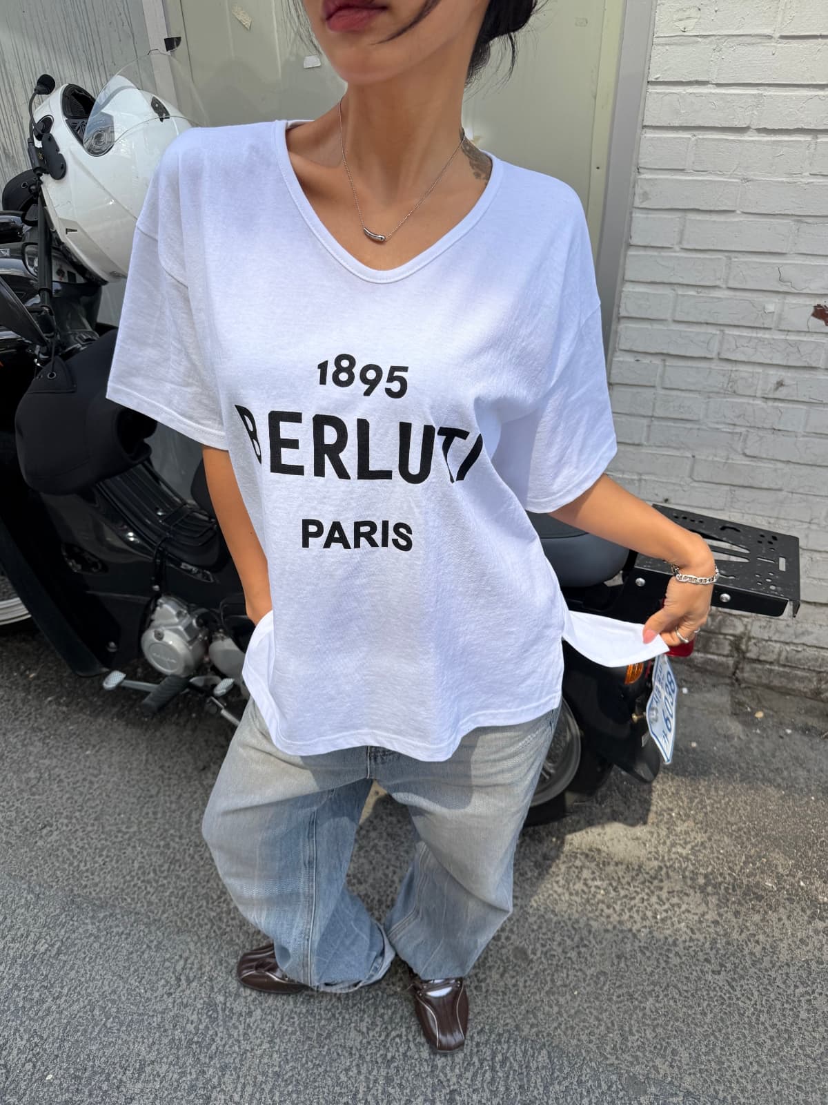 V-Route short sleeves - 이미지 7