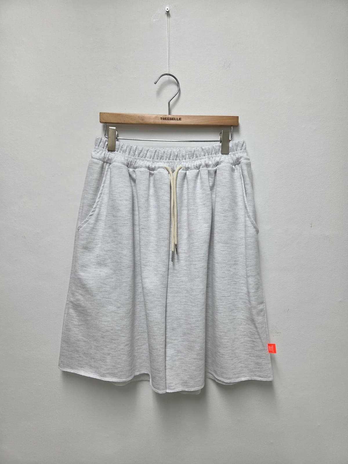 Cut-off pants (New summer arrival capri pants shorts elastic waist pants track pants) - 이미지 9