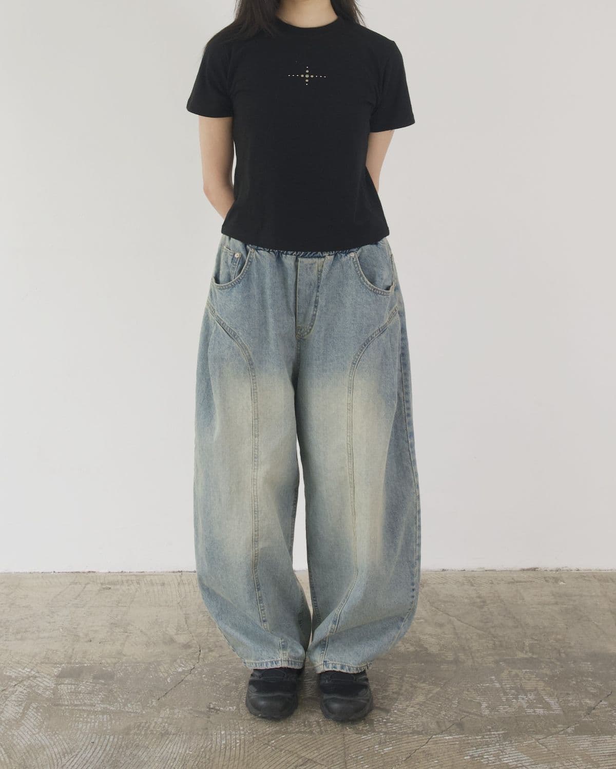 Feature) Piece Short Sleeve T-shirt - Tumble Wash Hotfix Stud Crop Top Cotton T-shirt Made in Korea Y2K - 이미지 4