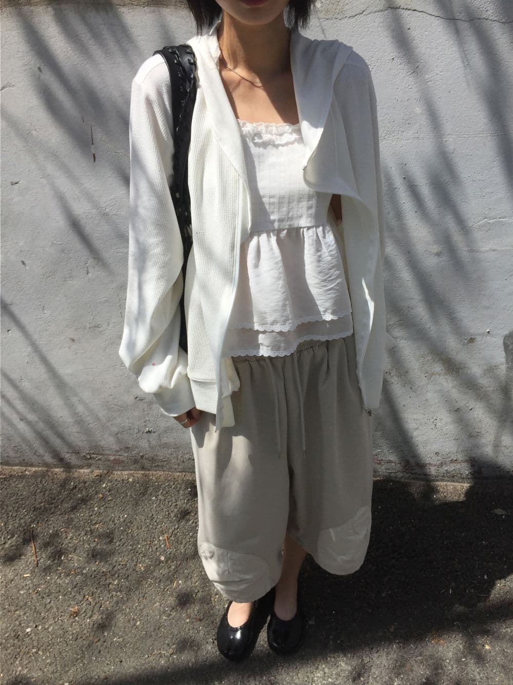 Knee patch elastic drawstring wide half pants 3/4 length Bermuda shorts joggers - 이미지 11