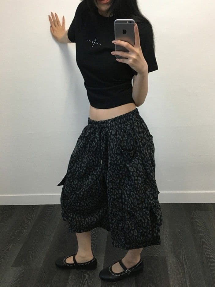Feature) Cubic Cross Point Round Short Sleeve T-shirt, Made in Korea, Tumble Washed - 이미지 9