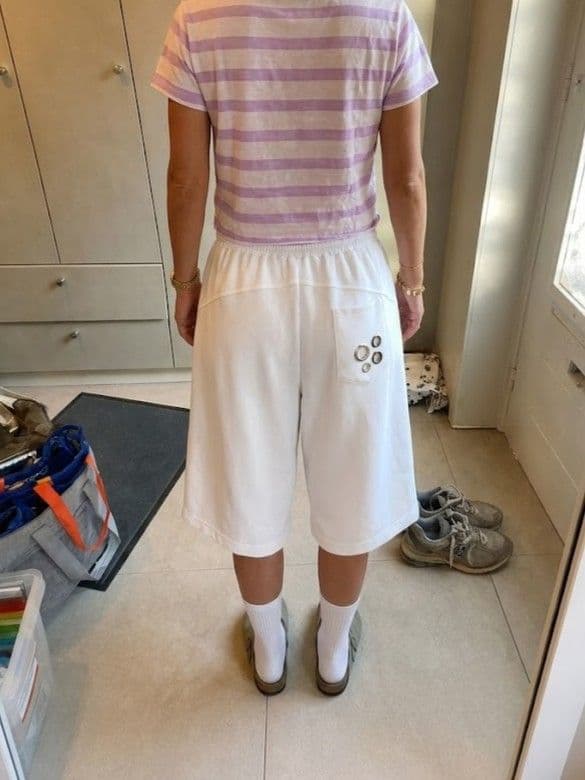Eyelet-point wide elastic Bermuda shorts - 이미지 5