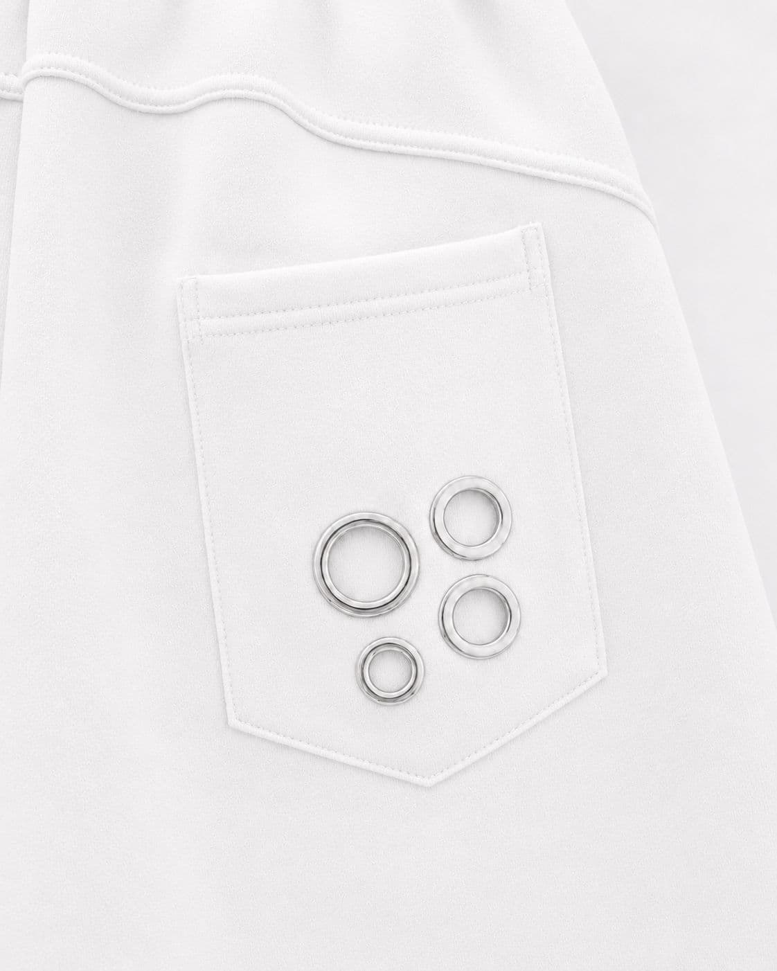 New Arrival) Keyring Cut-out Bermuda Shorts Back Pocket Eyelet Wide Shorts Unisex Made in Korea - 이미지 6