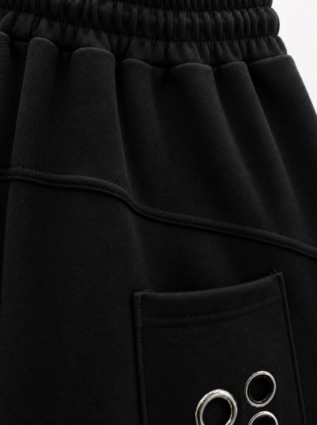 Back Pocket Eyelet Keyring Cutout 3/4 Length 3/4 Length Wide Half Pants Made in Korea Unisex - 이미지 7