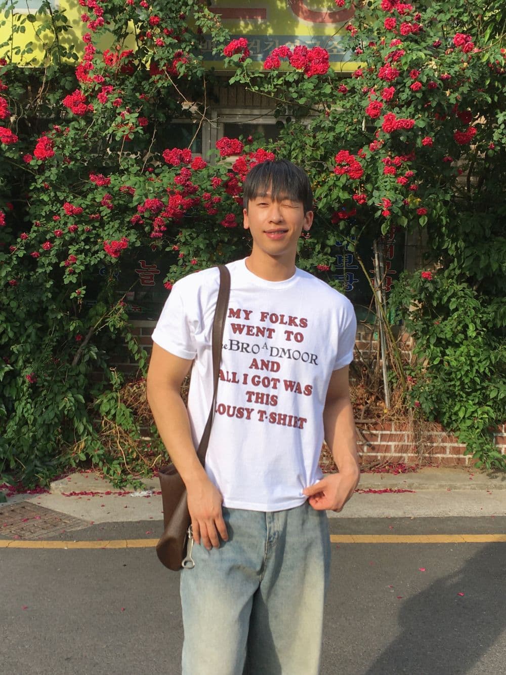 Rouge Vintage Printed 20-Count Short Sleeve T-Shirt - Unisex Men's Crop Top Loose Fit Popular New Arrival - 이미지 3