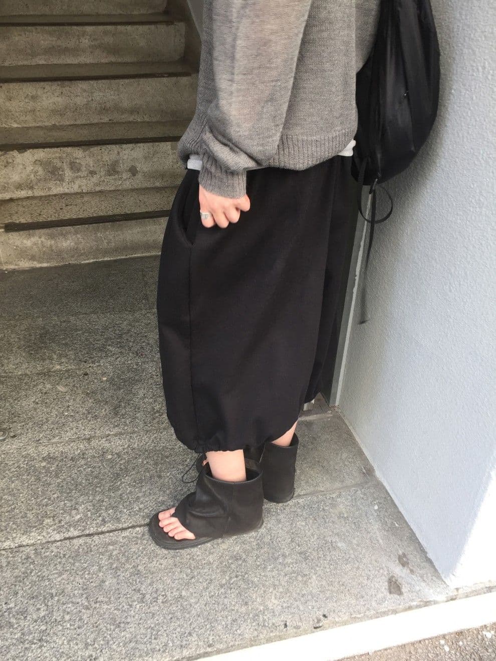 Tonton 3/4 length pants shorts drawstring joggers Bermuda balloon fit nylon patch Capri - 이미지 11
