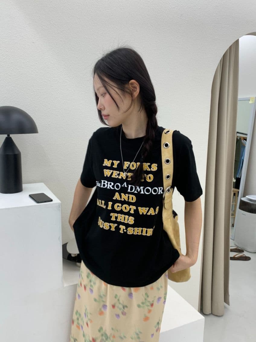 (Feature) Loose Fit Rouge Printed Short Sleeve T-shirt, 20-Count Cotton, Unisex, Men's Crop, Popular - 이미지 2