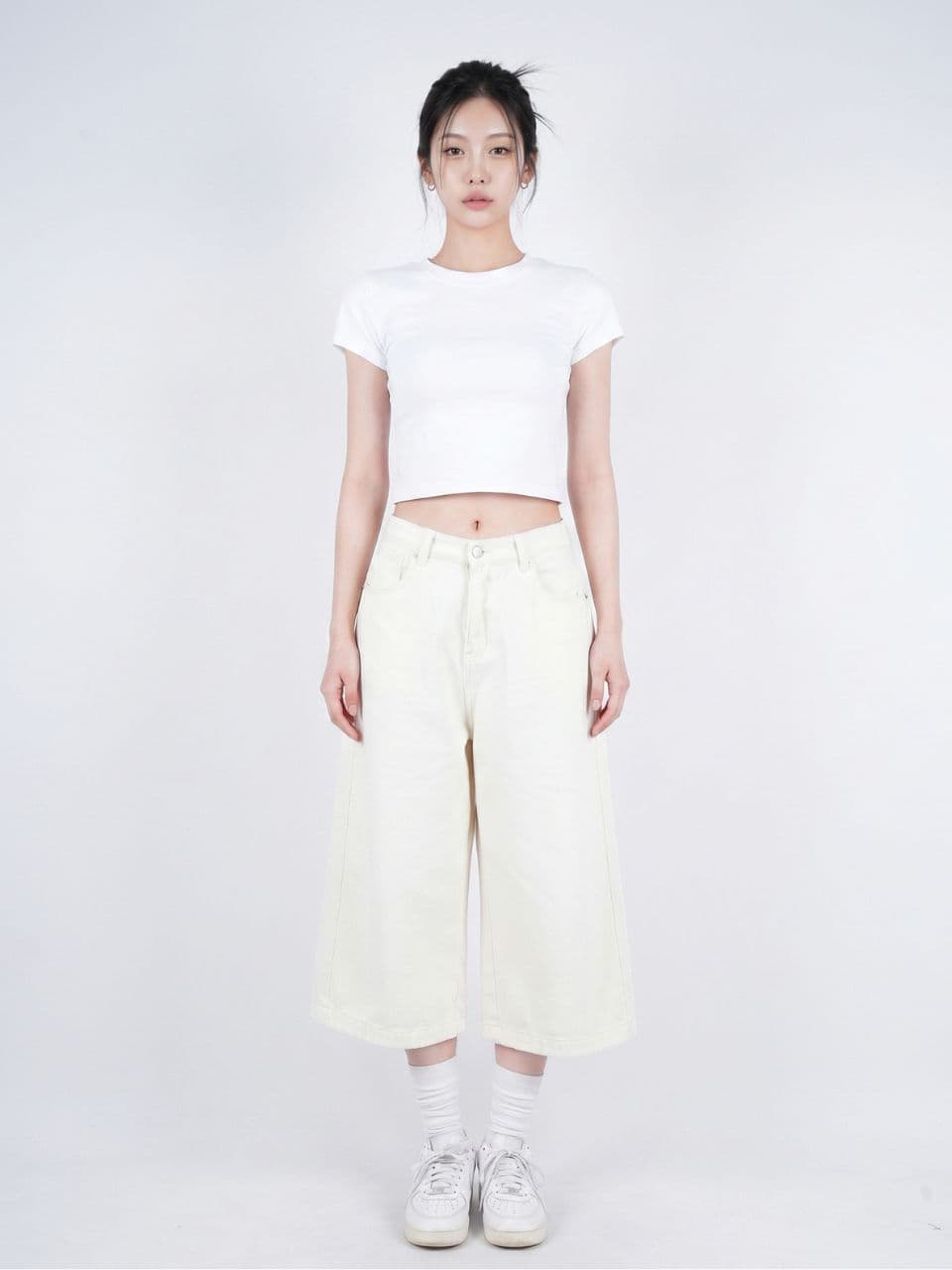 Cut-out pattern shorts denim shorts Bermuda shorts Bermuda denim denim shorts - 이미지 3