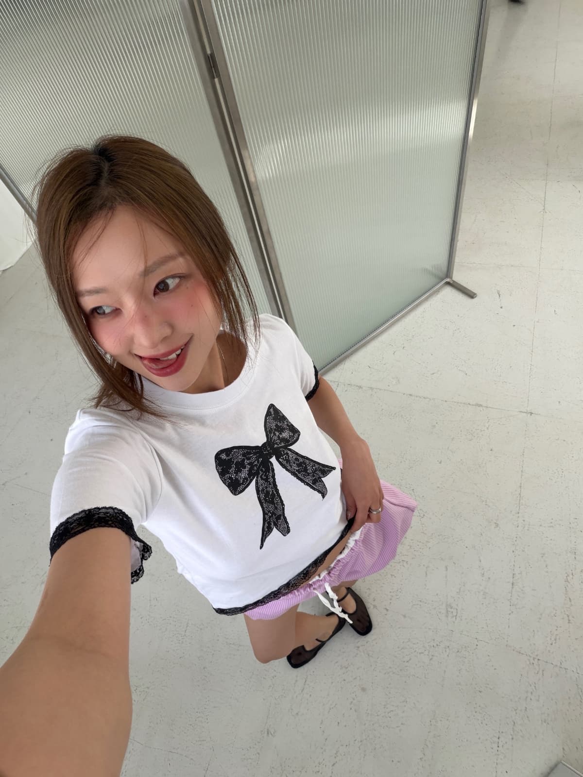 Ribbon short-sleeve T-shirt - 이미지 6
