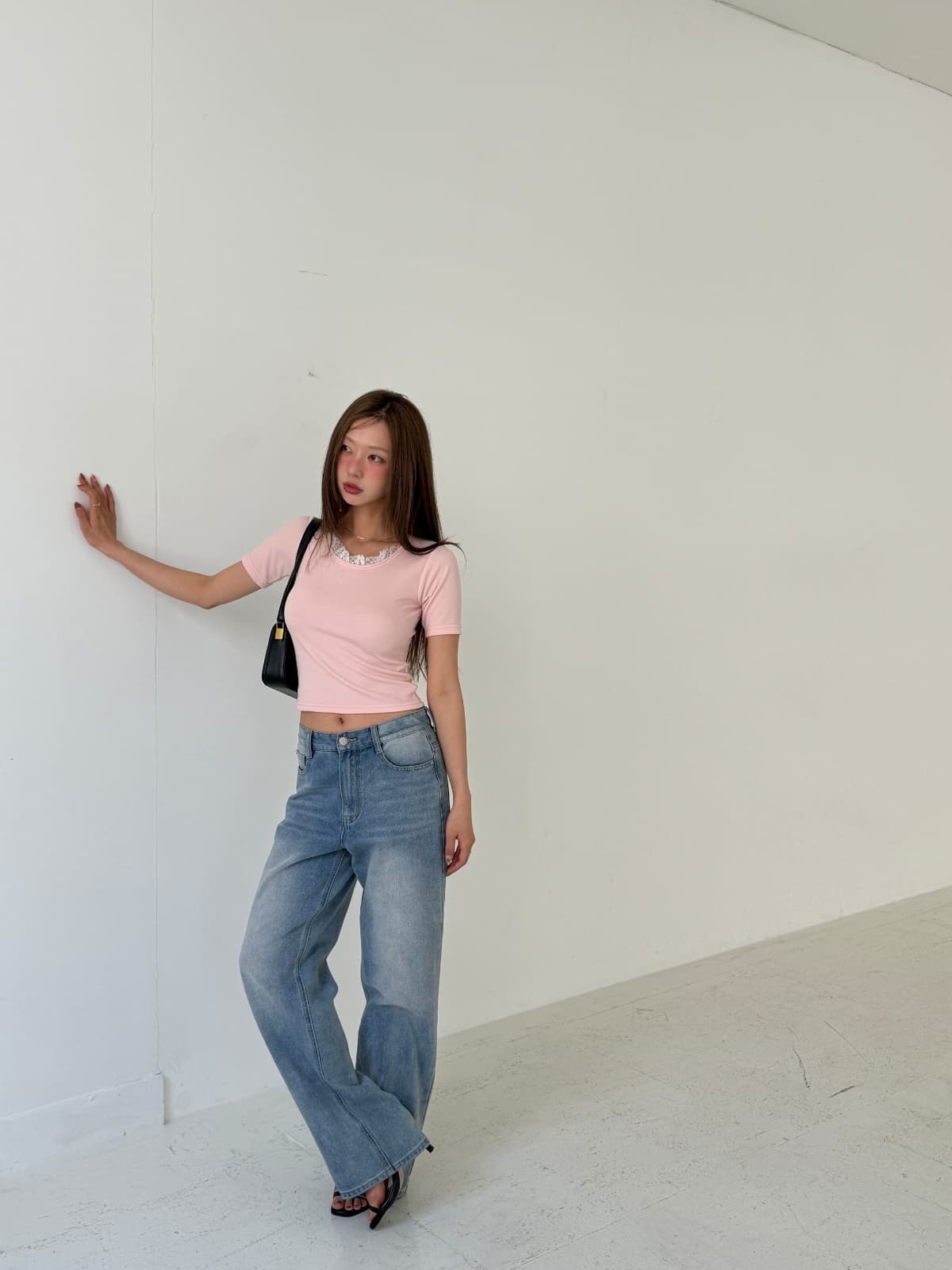 Honey You Neck Short Sleeve T-shirt - 이미지 6