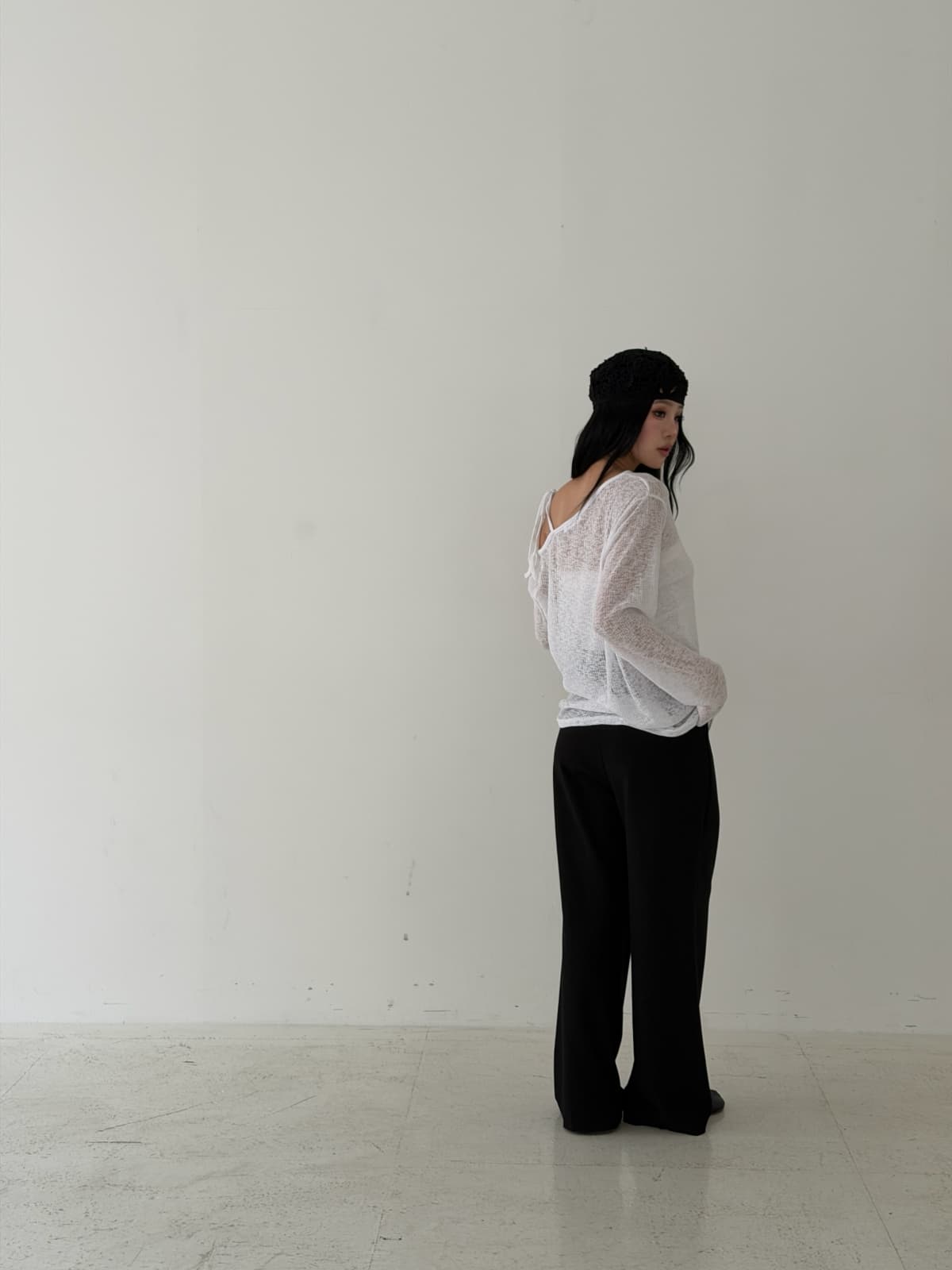 Linen Off-Ribbon Tee - 이미지 12