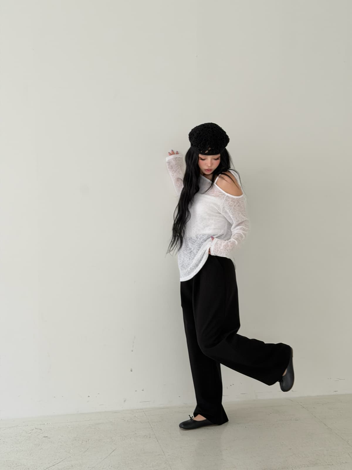 Linen Off-Ribbon Tee - 이미지 6
