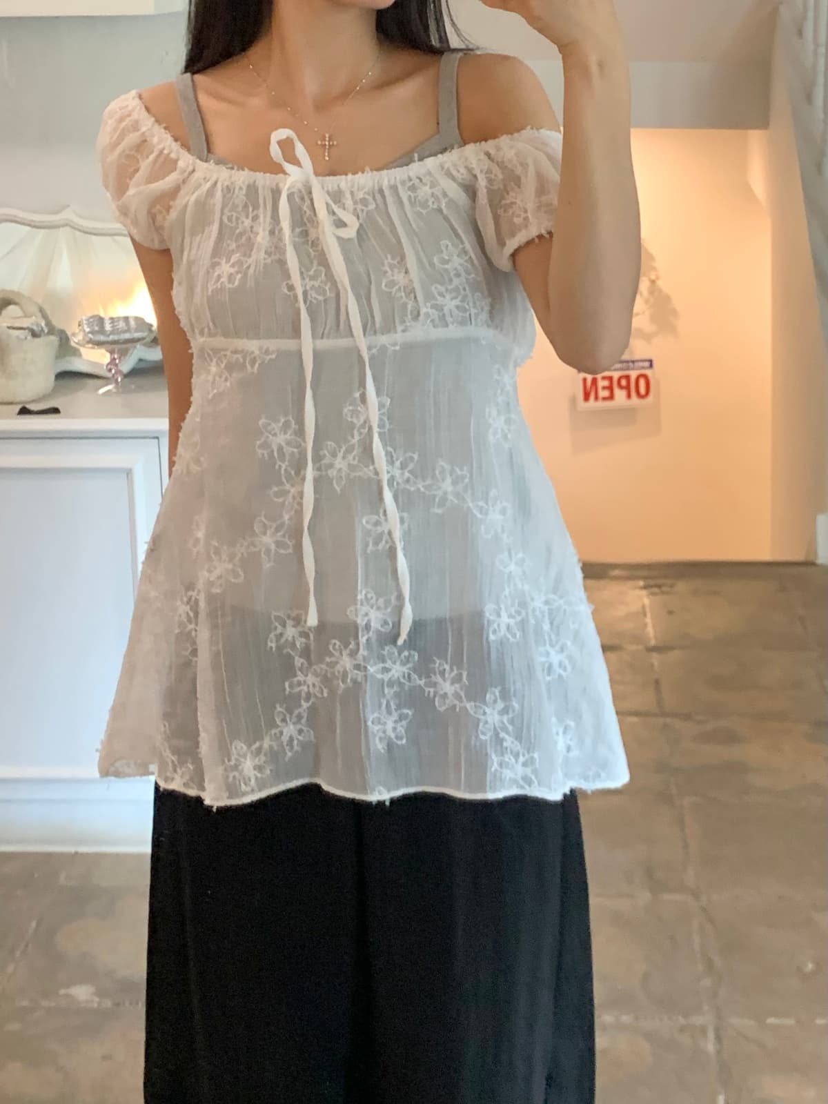 Flower Jacquard Blouse ( New Summer Embroidered Lace Puff Dress Delicate Look Layered Lovely Blouse - 이미지 1