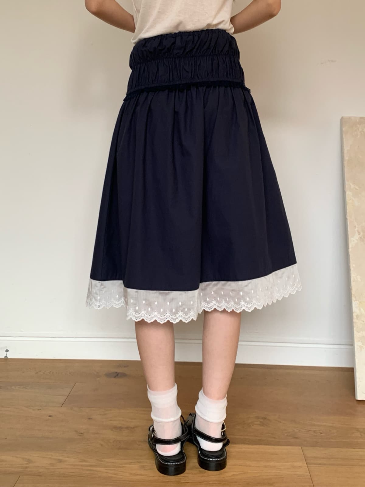 Shirred lace skirt - 이미지 13