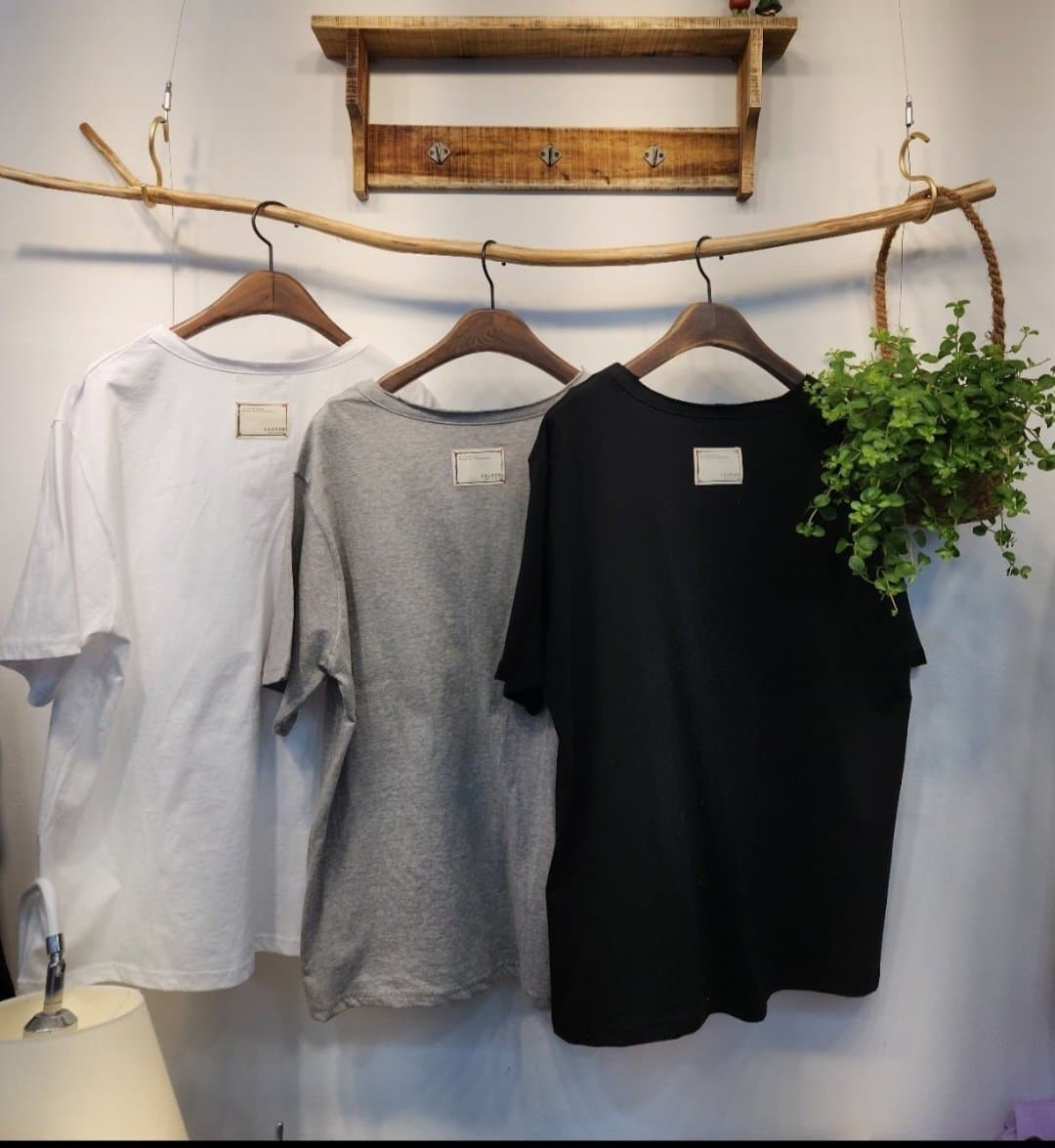 Basic short-sleeve T-shirt - 이미지 2