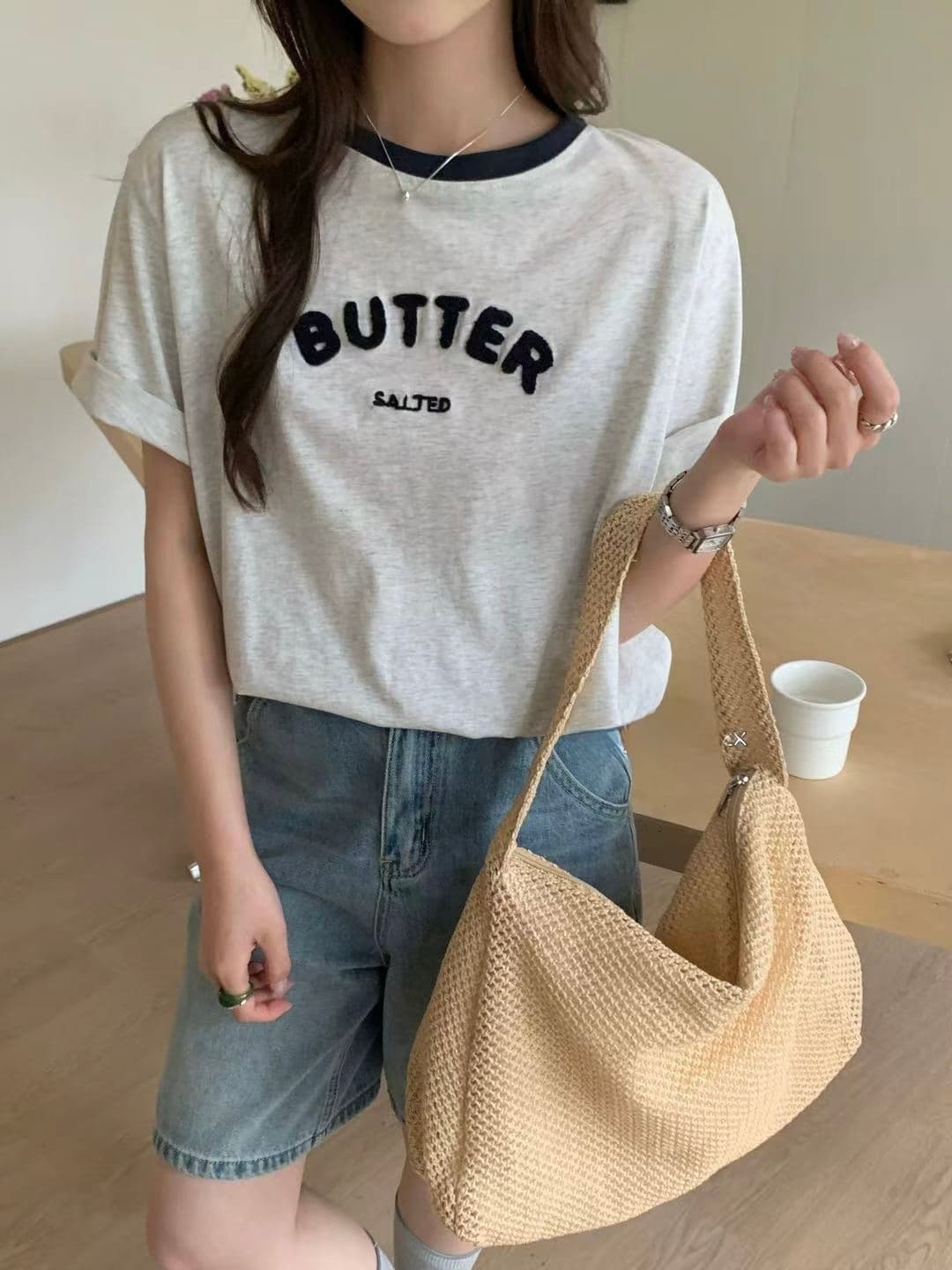 Butter T-shirt) Lettering Color Block Round Short Sleeve T-shirt - 이미지 3
