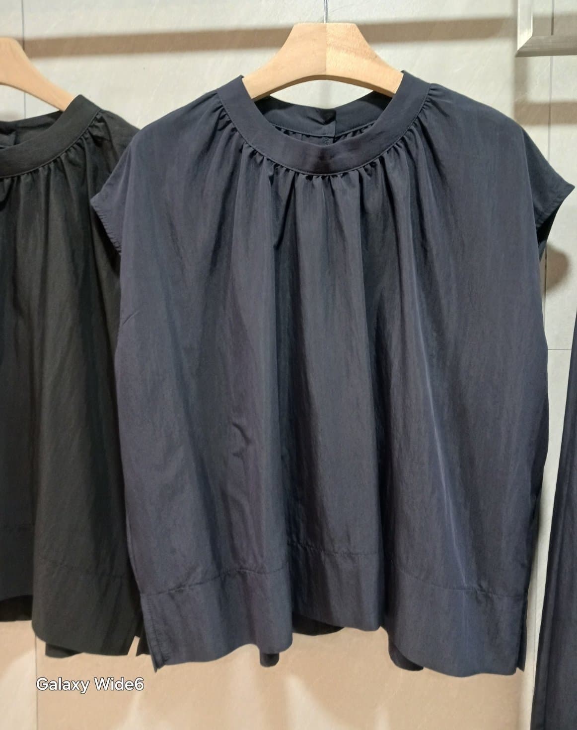 Balen sleeveless blouse - 이미지 6