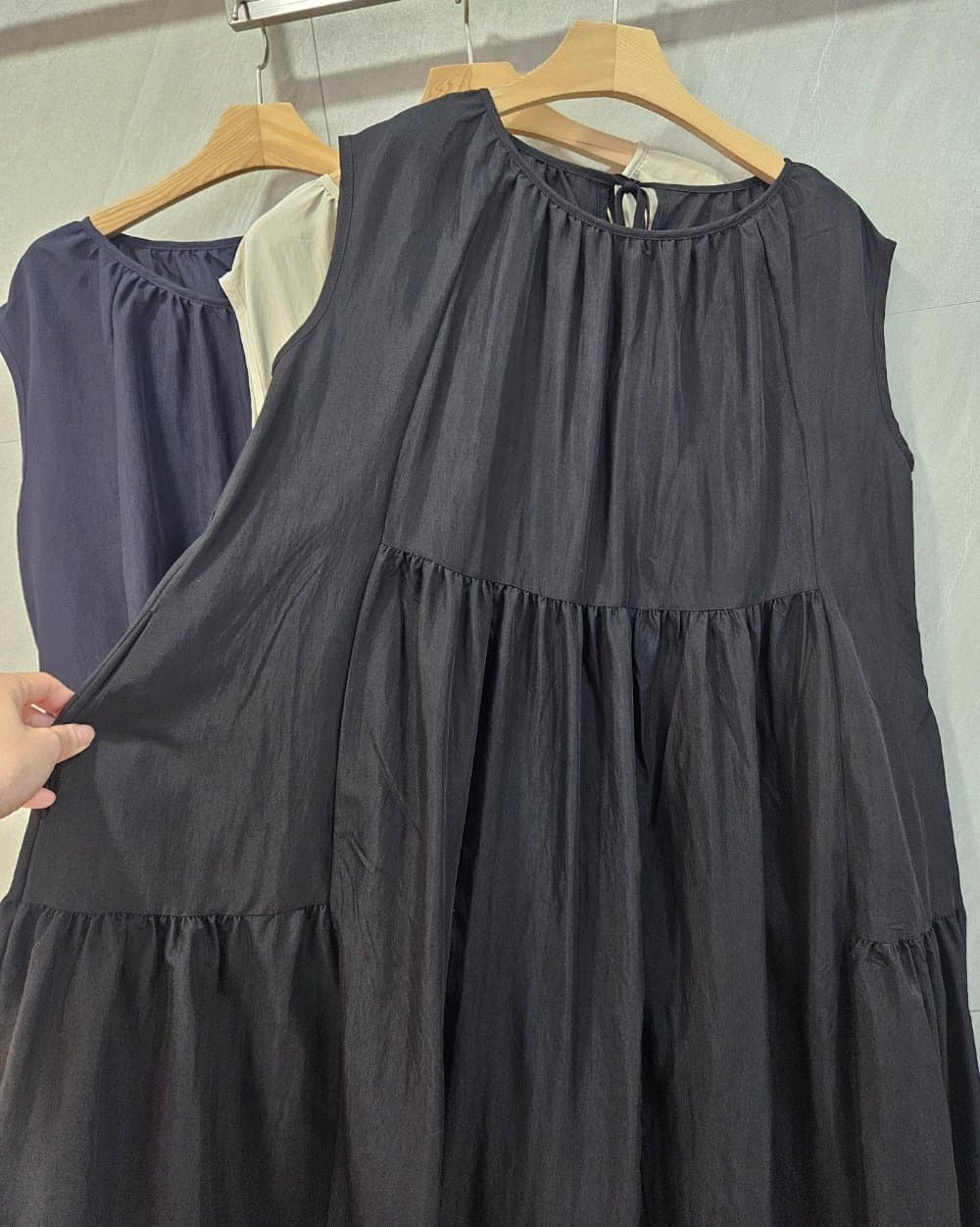 2-tiered pleated long dress - 이미지 16