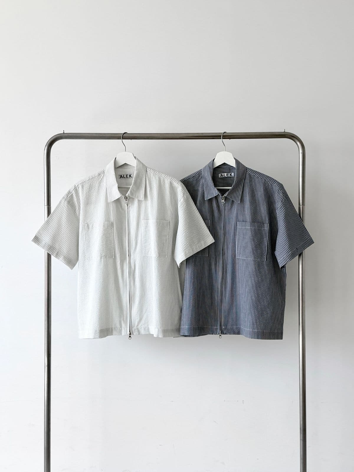 Striped cropped zip-up shirt - 이미지 15