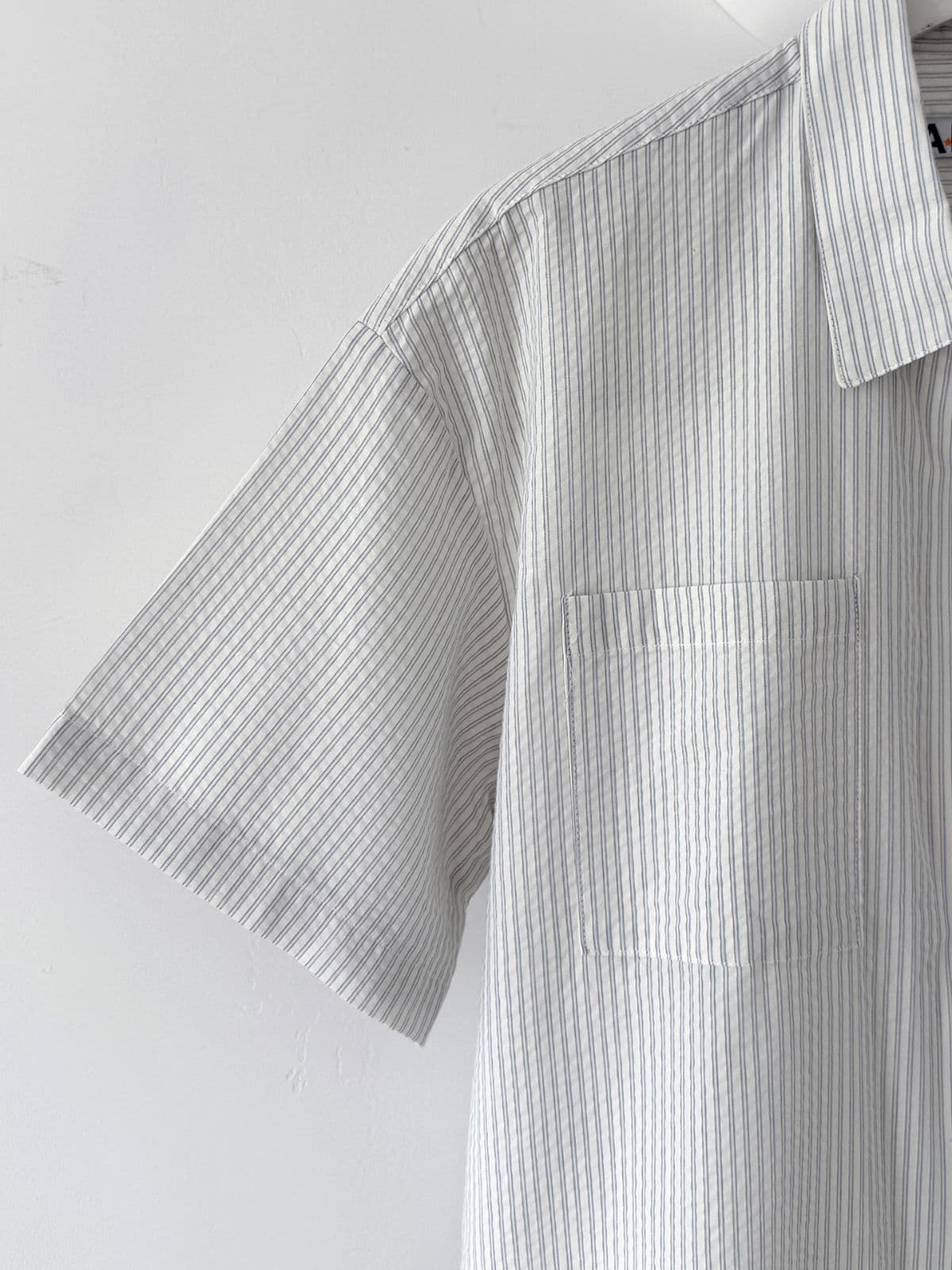 Striped cropped zip-up shirt - 이미지 18