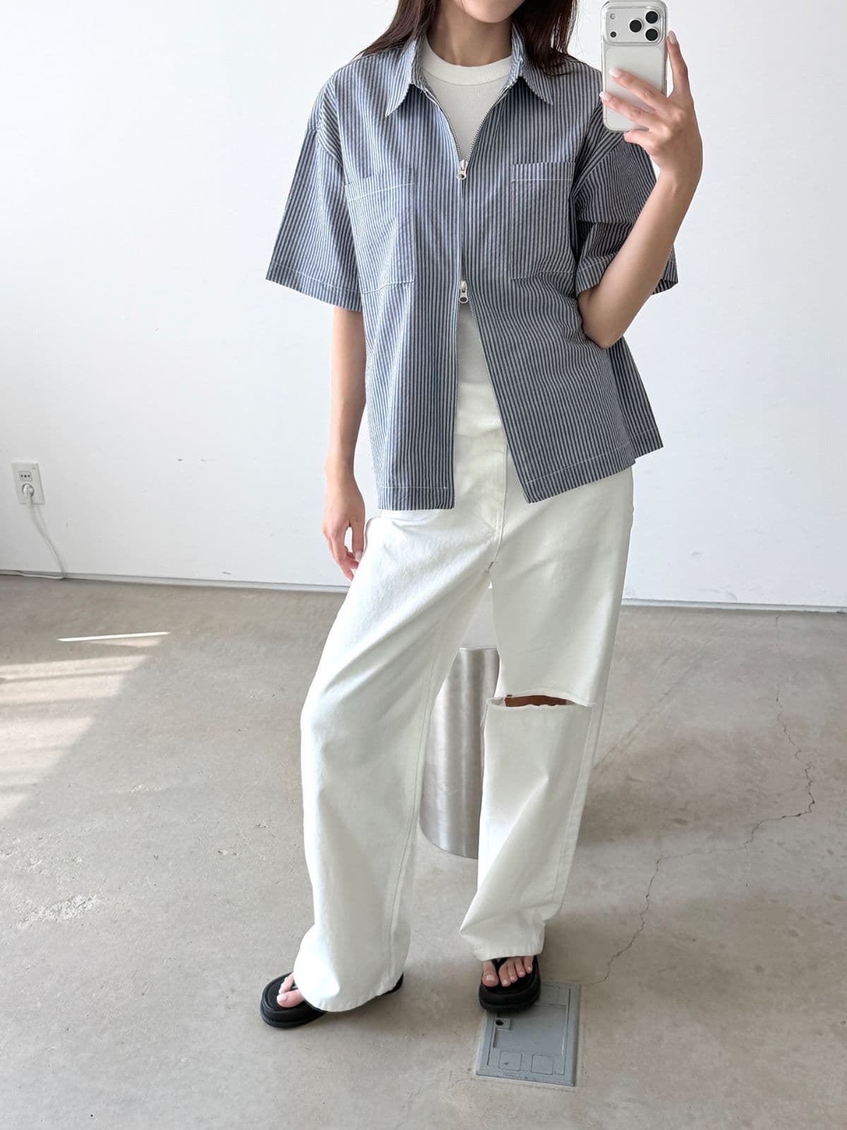 Striped cropped zip-up shirt - 이미지 14