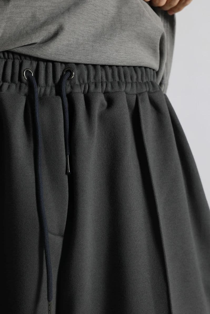 Side zipper Bermuda - 이미지 12