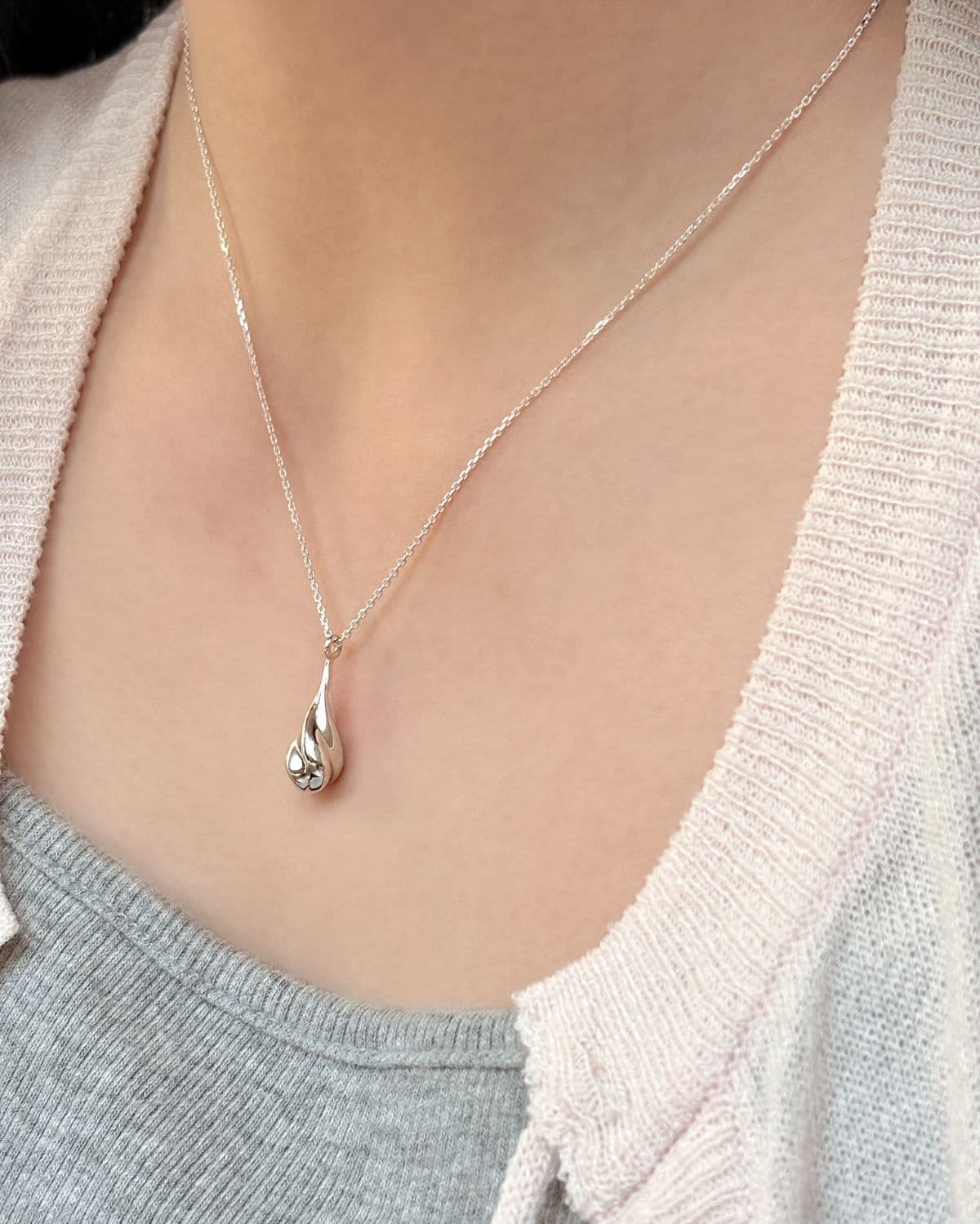 Silver 925 Bold Wave Teardrop Necklace Pendant Swirl Twist Long Silver Necklace - 이미지 1