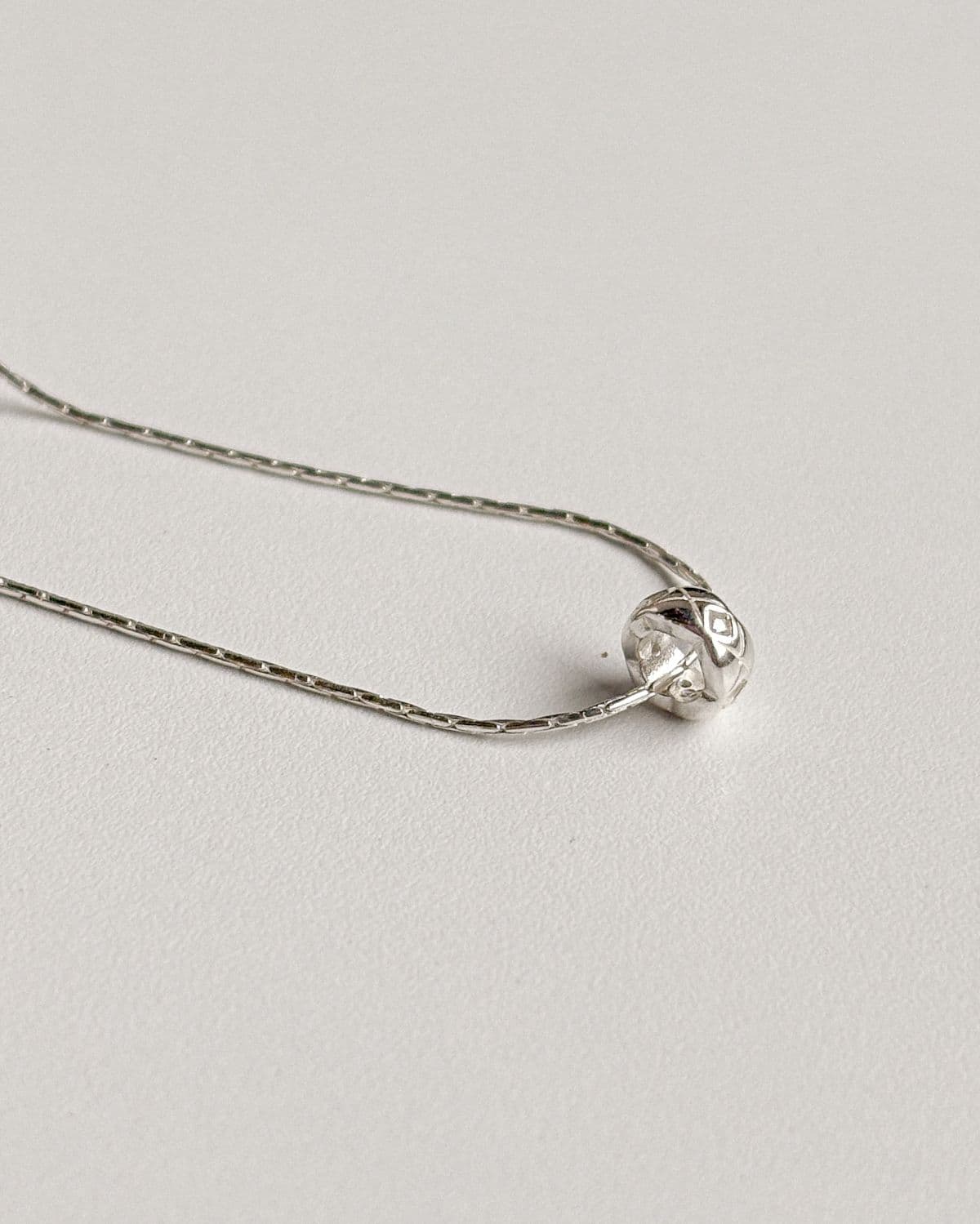 Silver 925 Quilted Ring Pendant Necklace Snake Chain Silver Necklace - 이미지 1