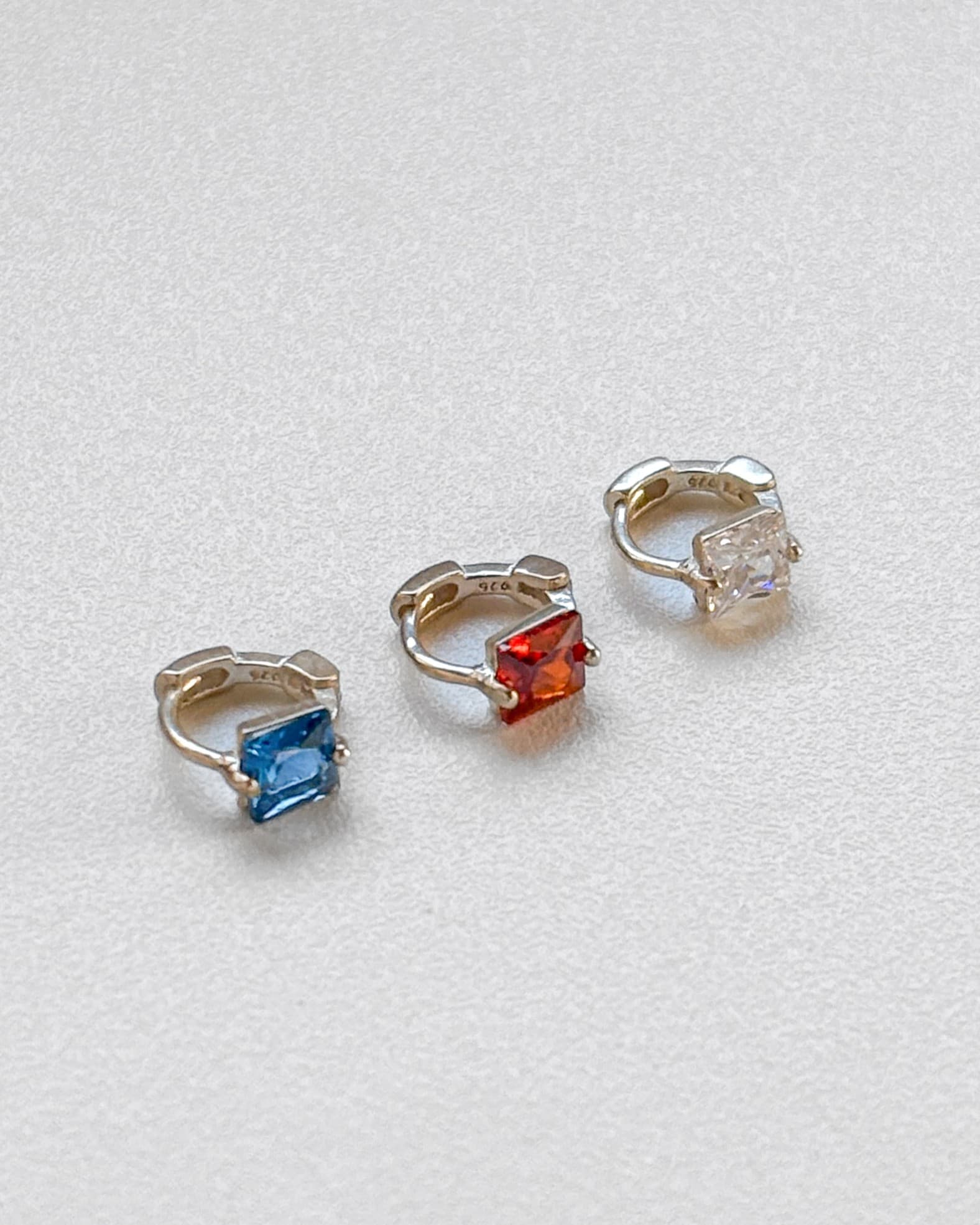 Silver 925 Square Cubic Mini Ring Earrings One-touch Silver Earrings (3 Colors) - 이미지 1