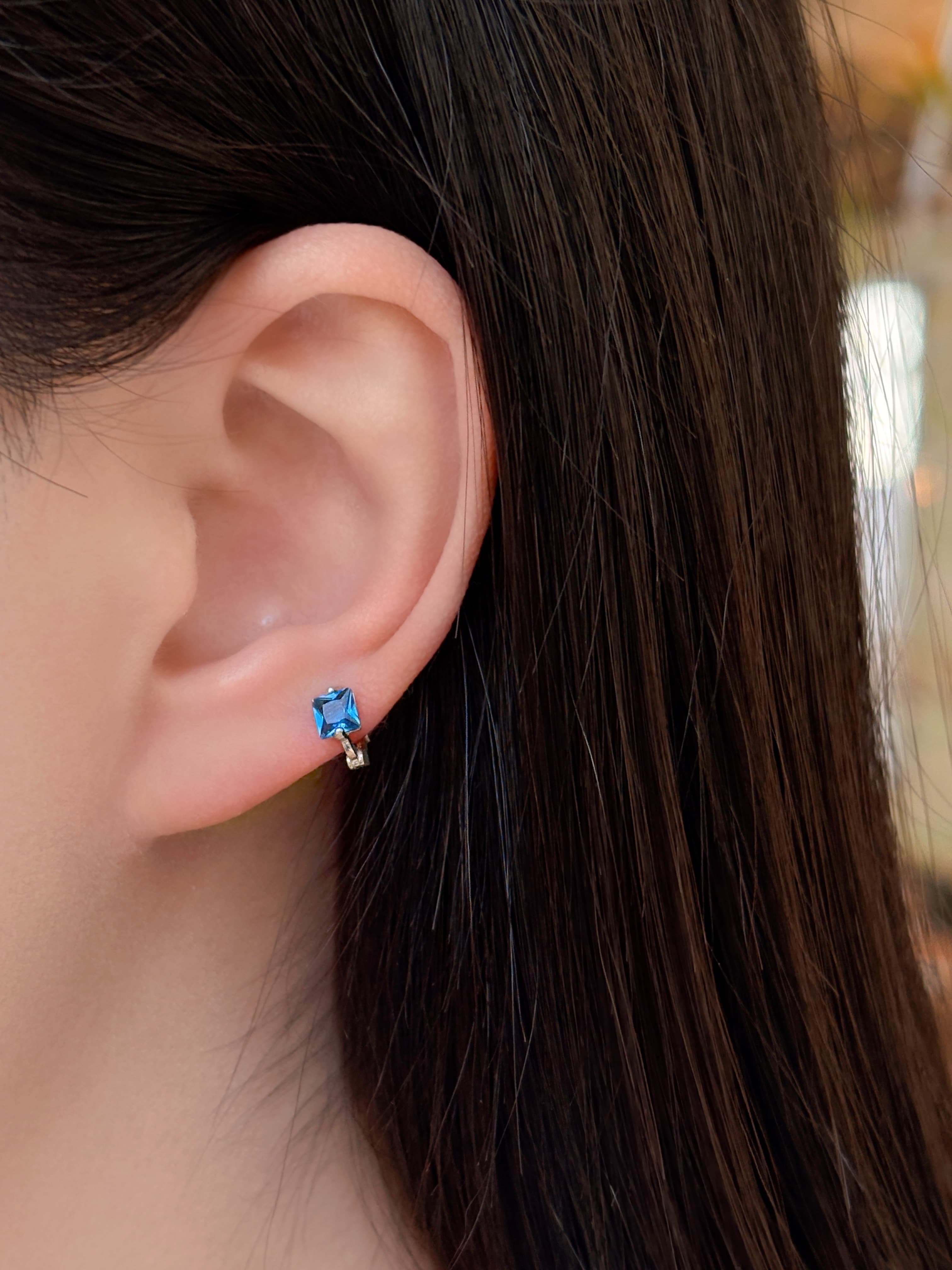 Silver 925 Square Cubic Mini Ring Earrings One-touch Silver Earrings (3 Colors) - 이미지 10
