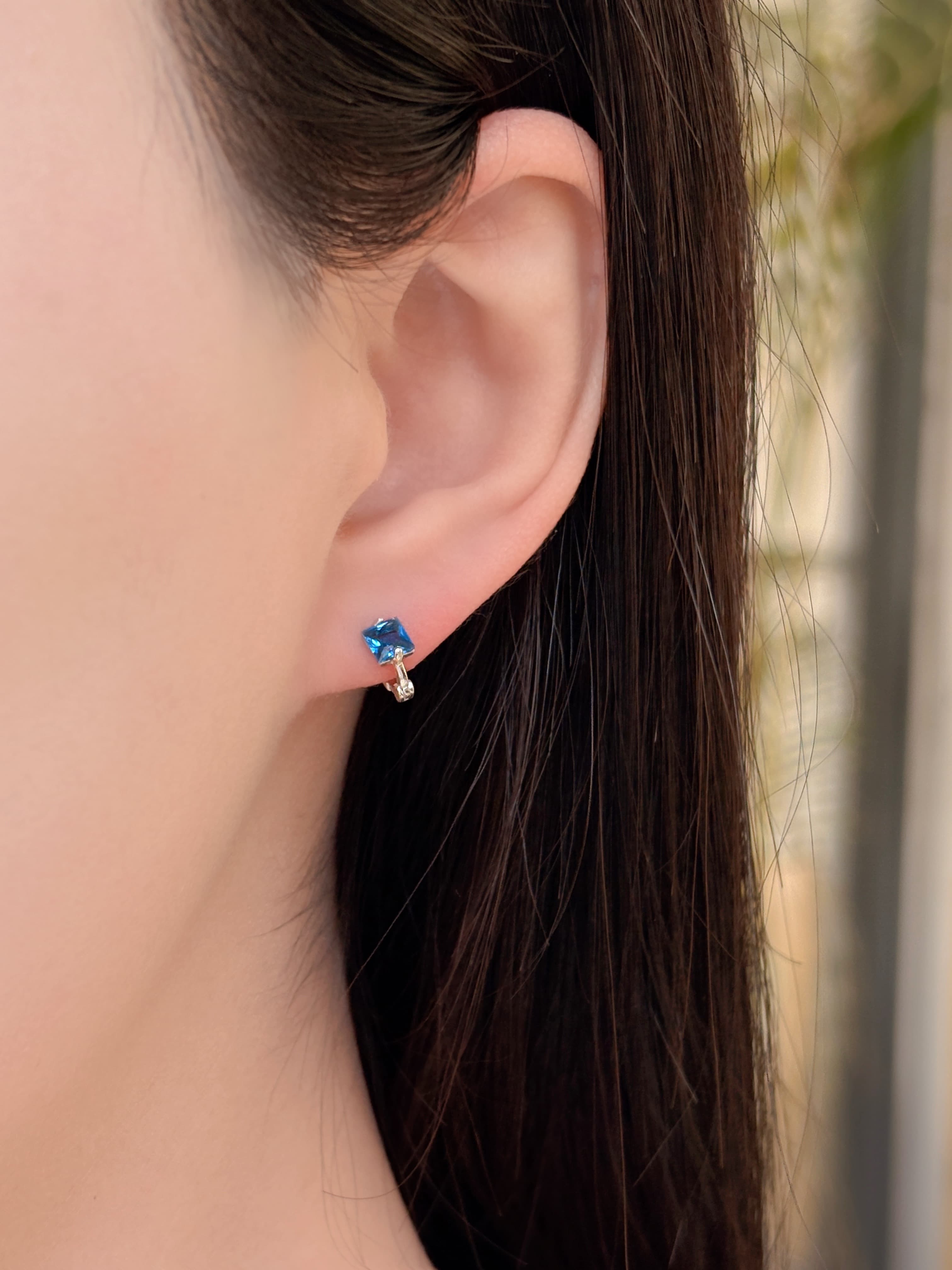 Silver 925 Square Cubic Mini Ring Earrings One-touch Silver Earrings (3 Colors) - 이미지 3