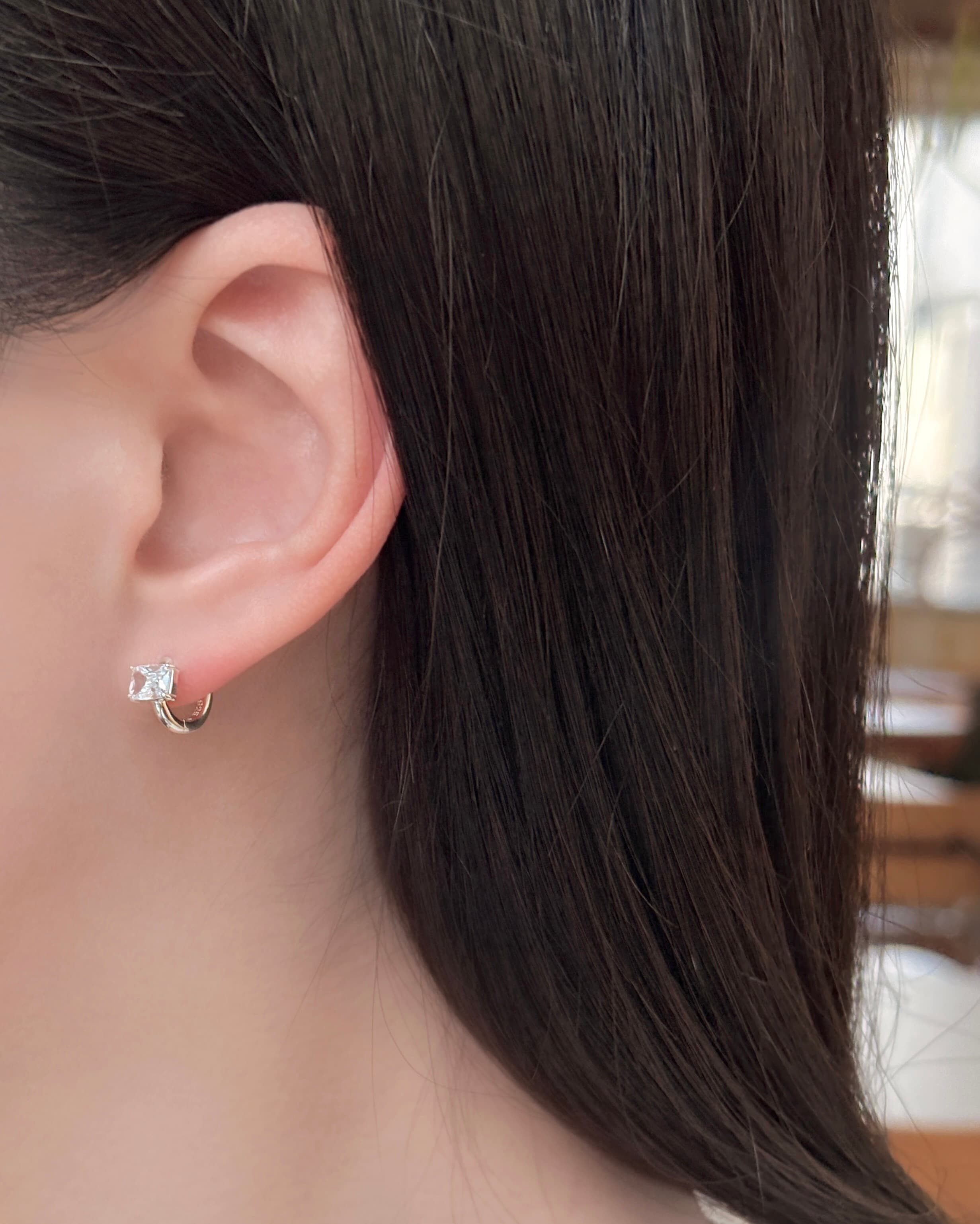 Silver 925 Square Cubic One-Touch Earrings Mini Ring Silver Earrings - 이미지 4
