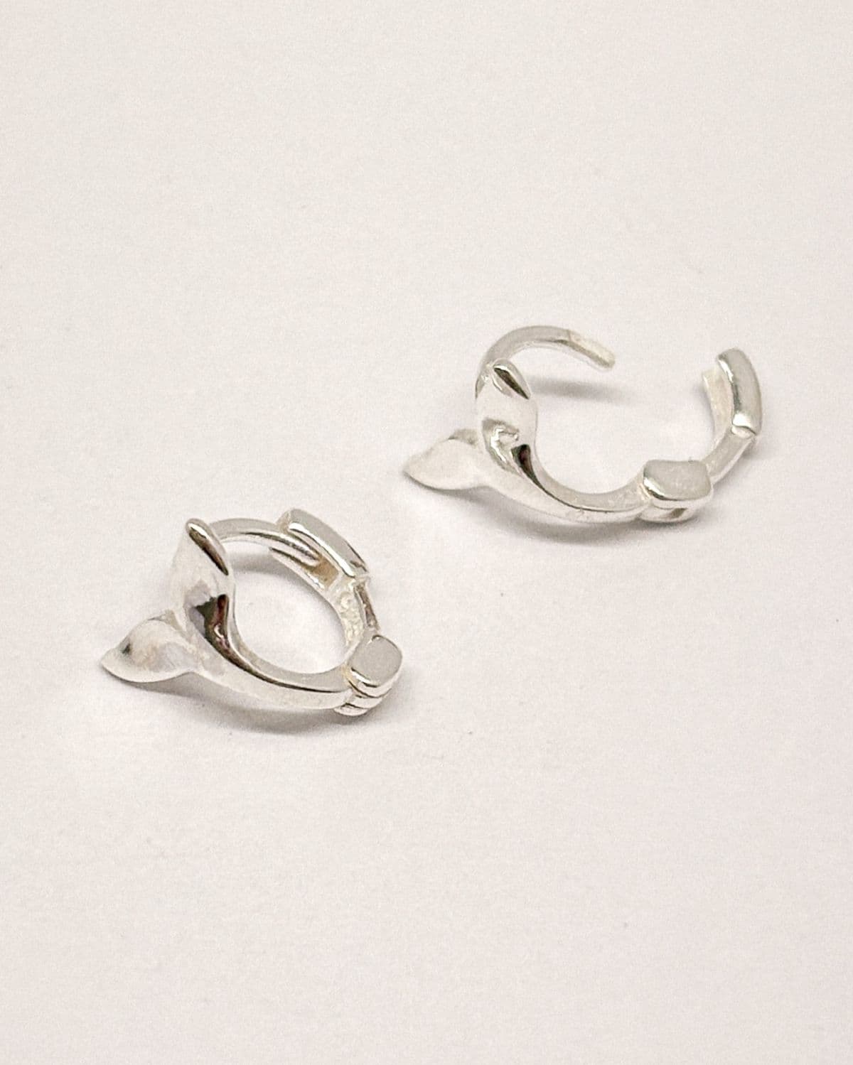 Silver 925 Whale Tail Earrings One-Touch Mini Ring Silver Earring Necklace Set - 이미지 1