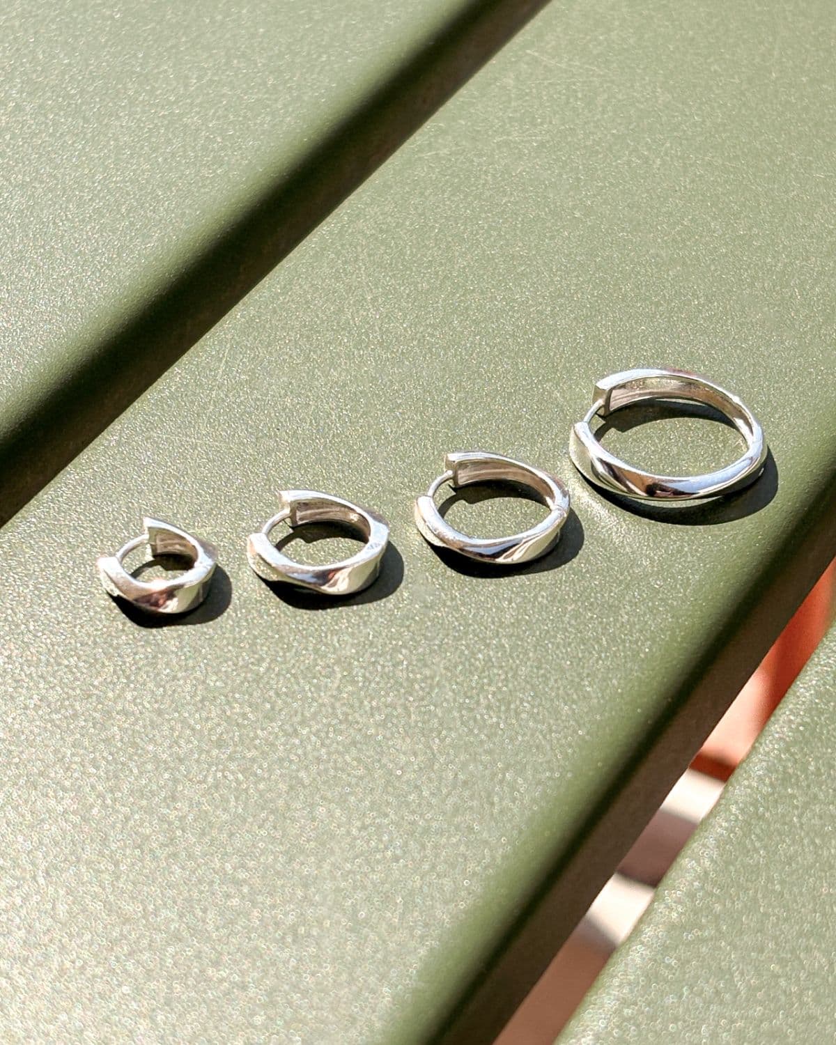 Silver 925 Twisted Ring One-Touch Earrings, 4 Sizes, Voluminous Silver Earrings - 이미지 11