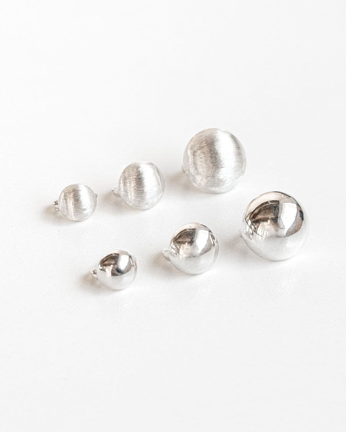 Silver 925 Matte One-Touch Ring Earrings Chubby Ball Silver Earrings - 이미지 1
