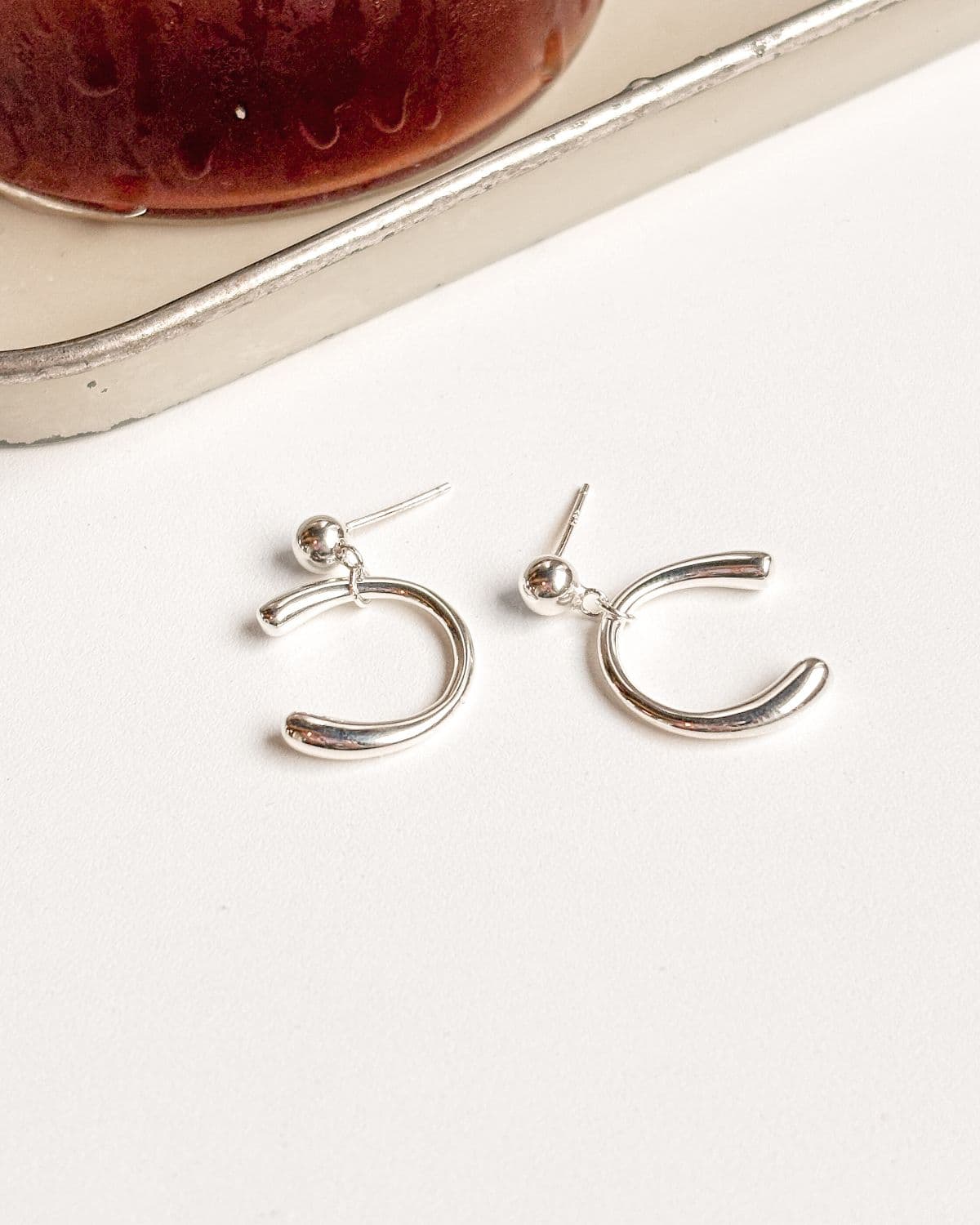 Silver 925 Bold Crescent Stud Silver Post Drop Earrings - 이미지 4