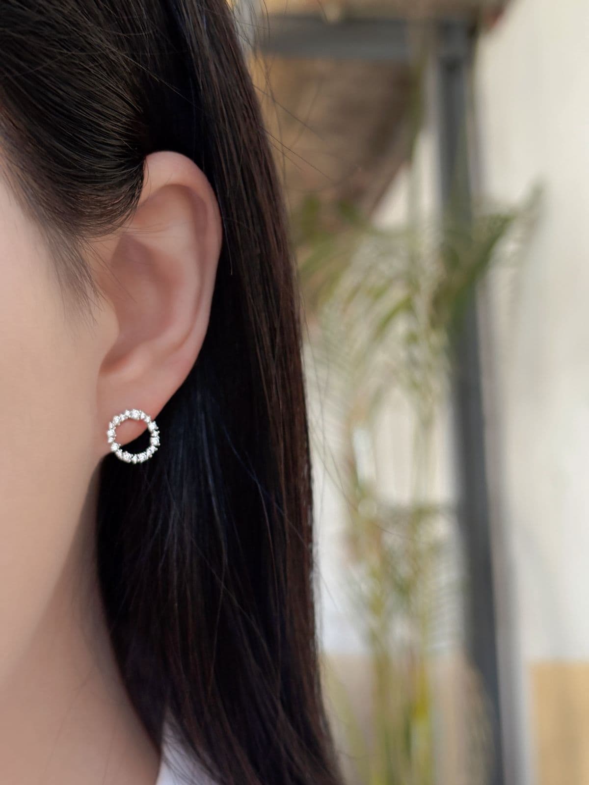 Silver 925 Cubic Round Flower Point Earrings, Gorgeous Silver Earrings with Silver Posts - 이미지 5