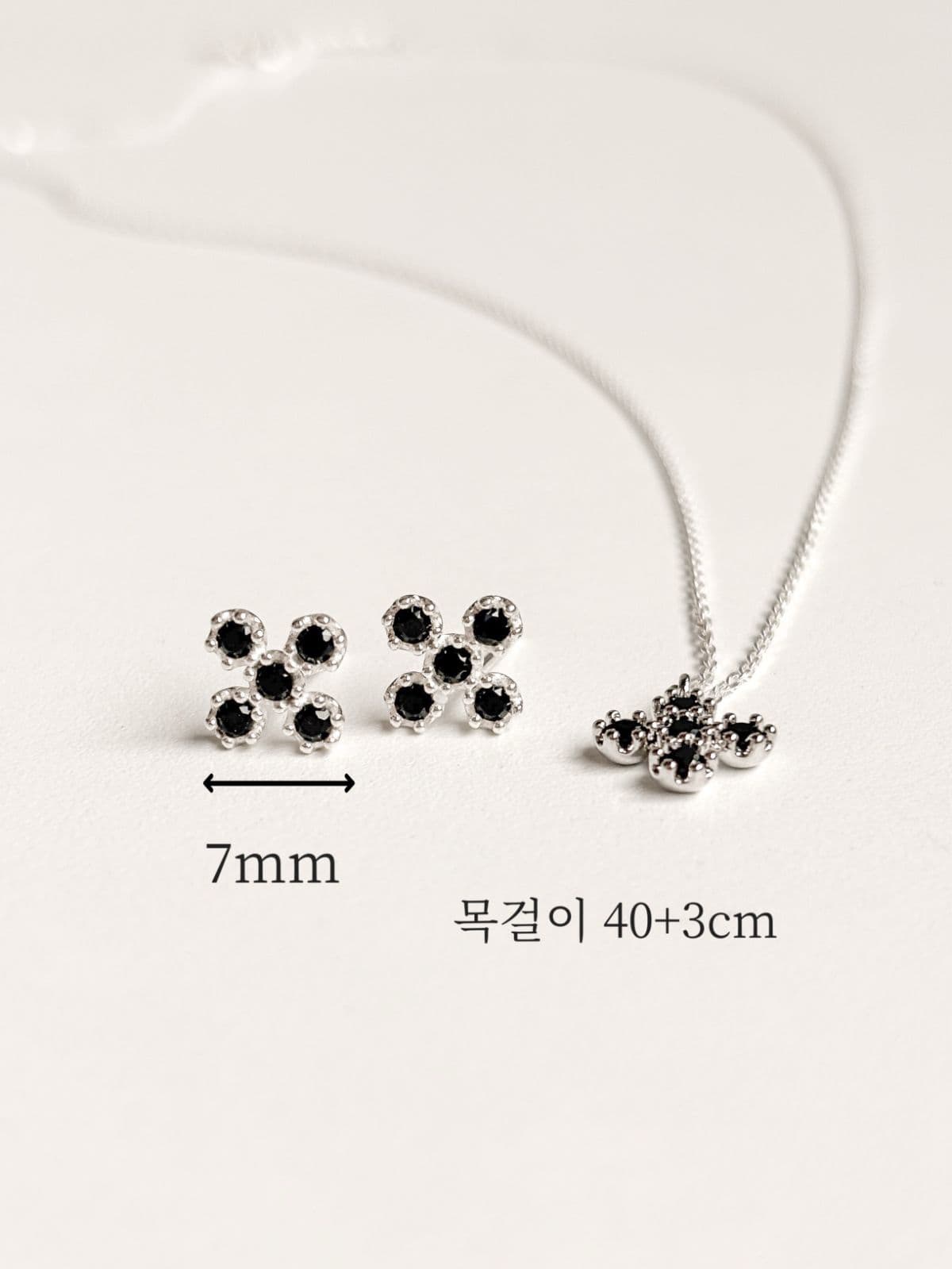 Silver 925 Black Cubic Clover Earrings Point Clover Silver Earrings - 이미지 3