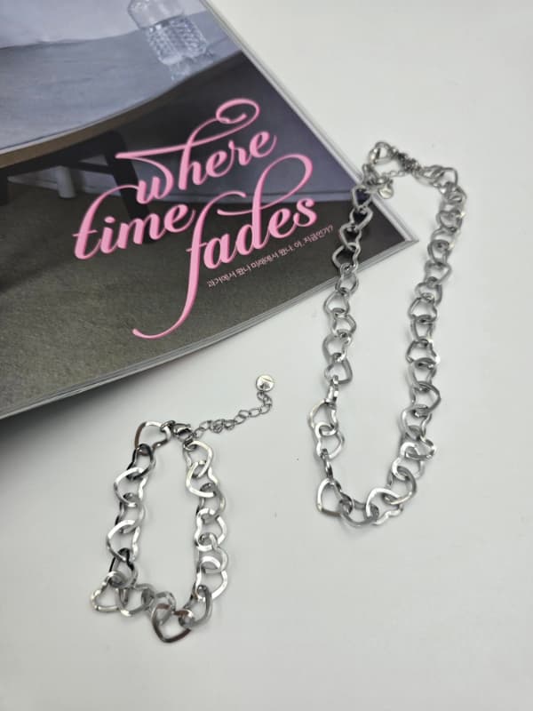 (Unisex) Stainless Steel Bold Heart Chain Necklace & Bracelet - 이미지 1
