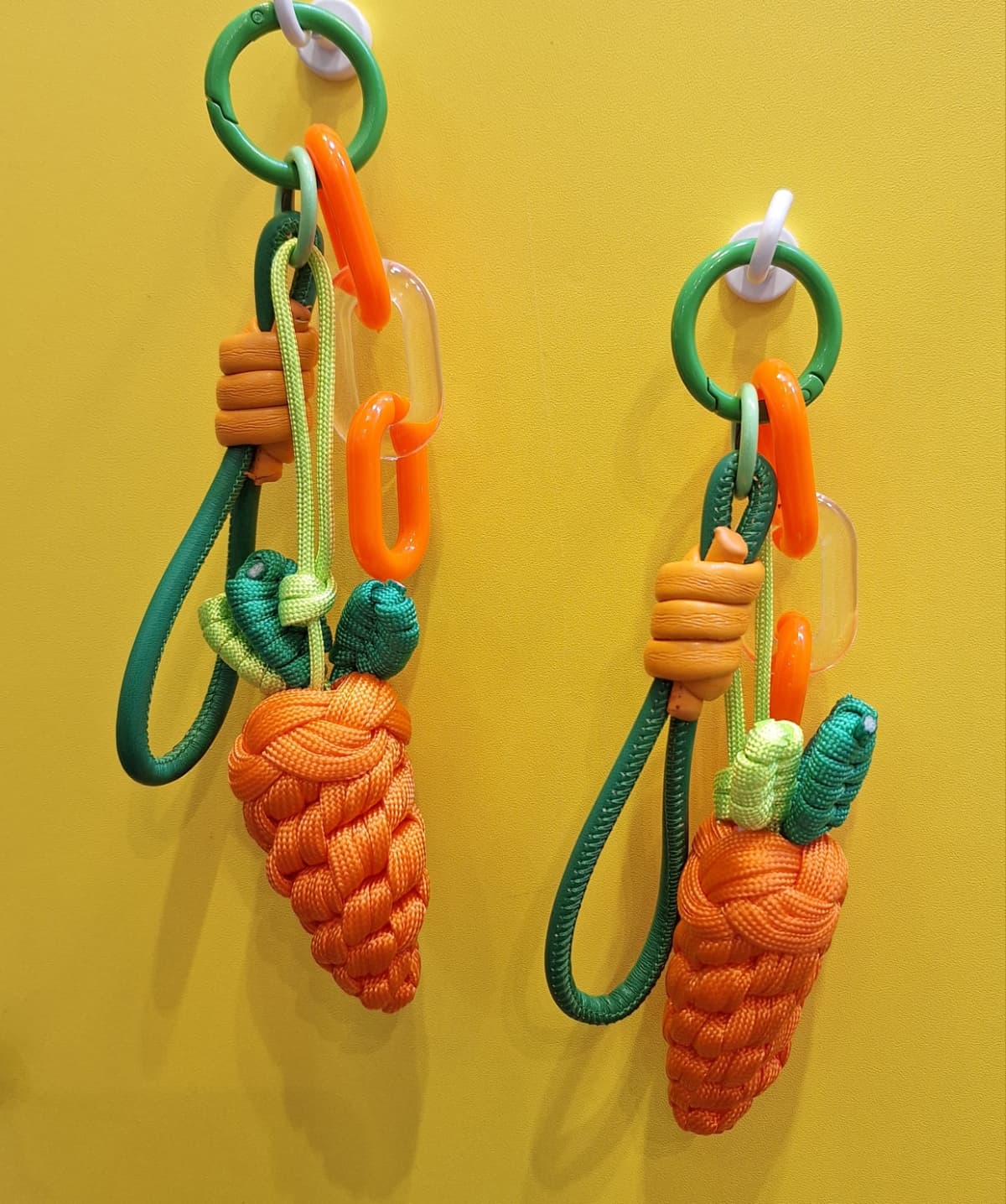 26 New Carrot Bag Charm - 이미지 1
